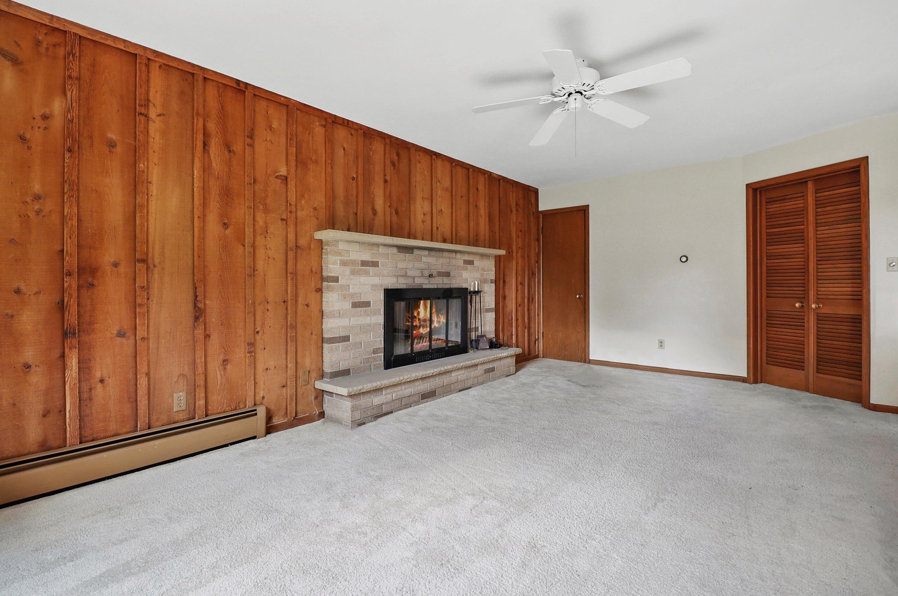 5044 Hearthside Ln, Racine WI 53402-2154 exterior