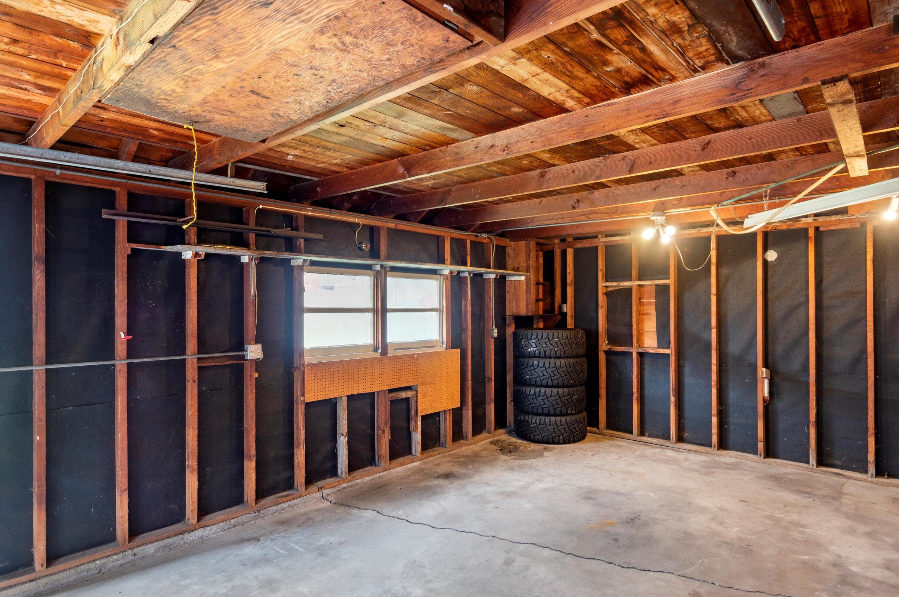 4912 66, Milwaukee WI 53218-4034 exterior