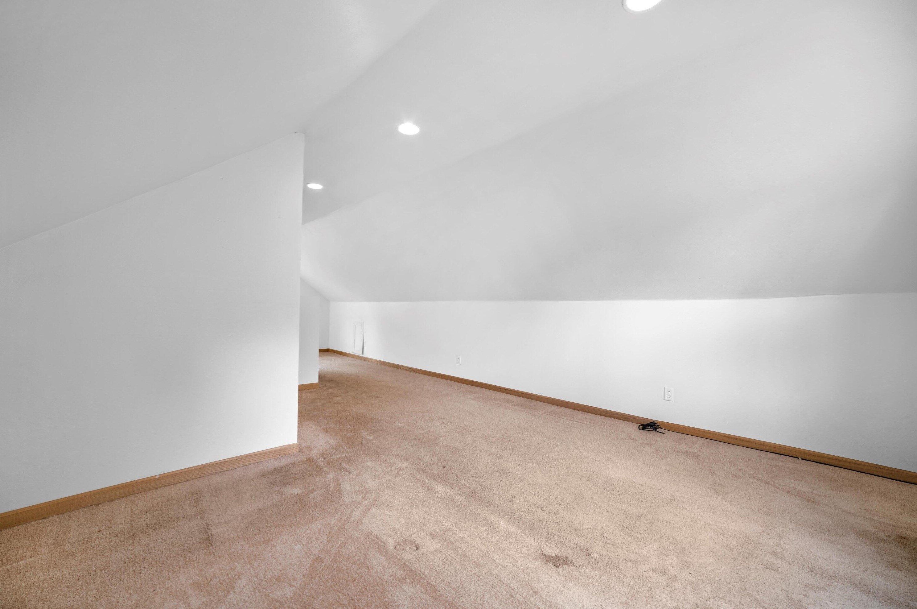 4912 66, Milwaukee WI 53218-4034 exterior