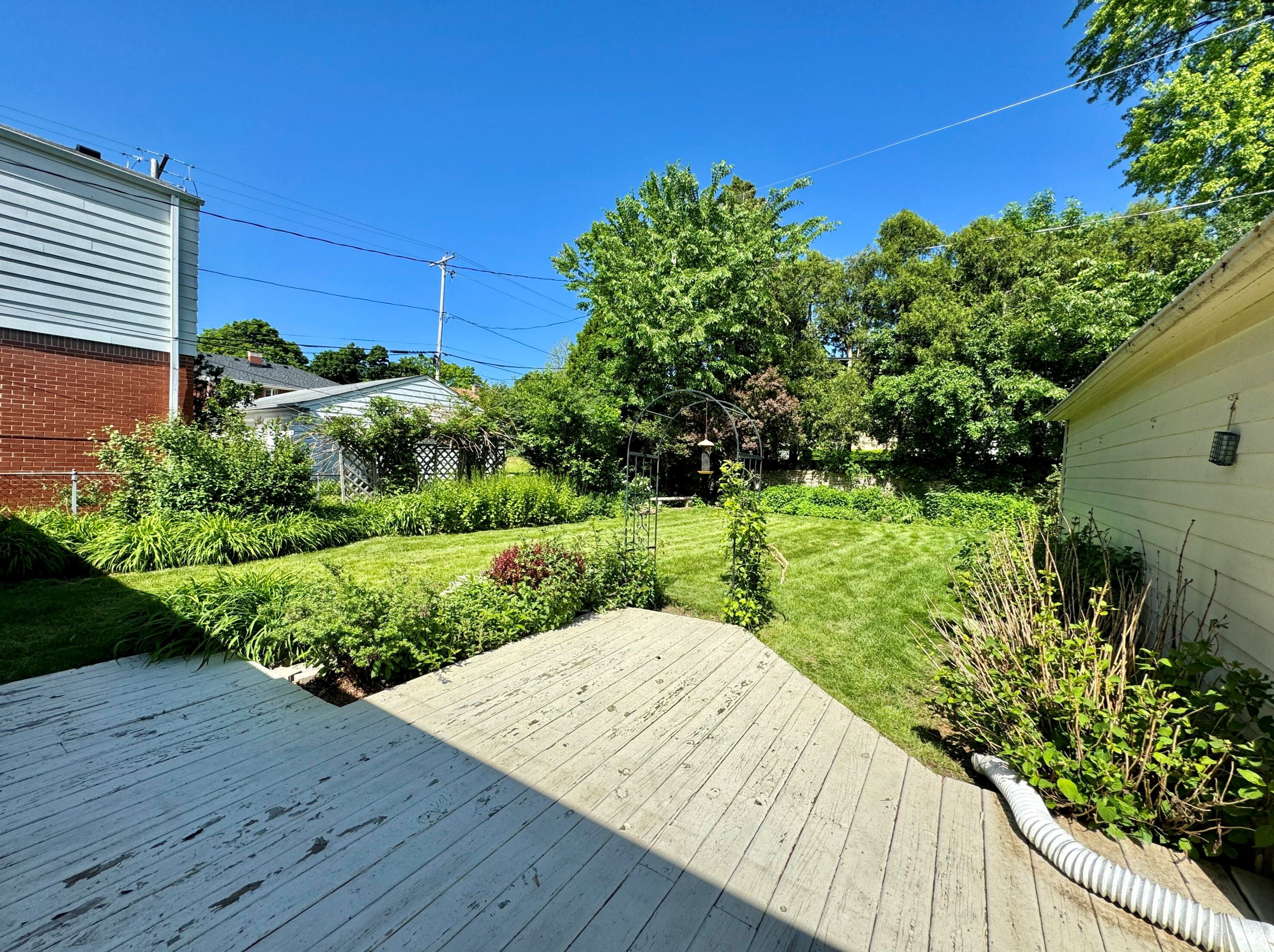 2652 86, Milwaukee WI 53222-4722 exterior