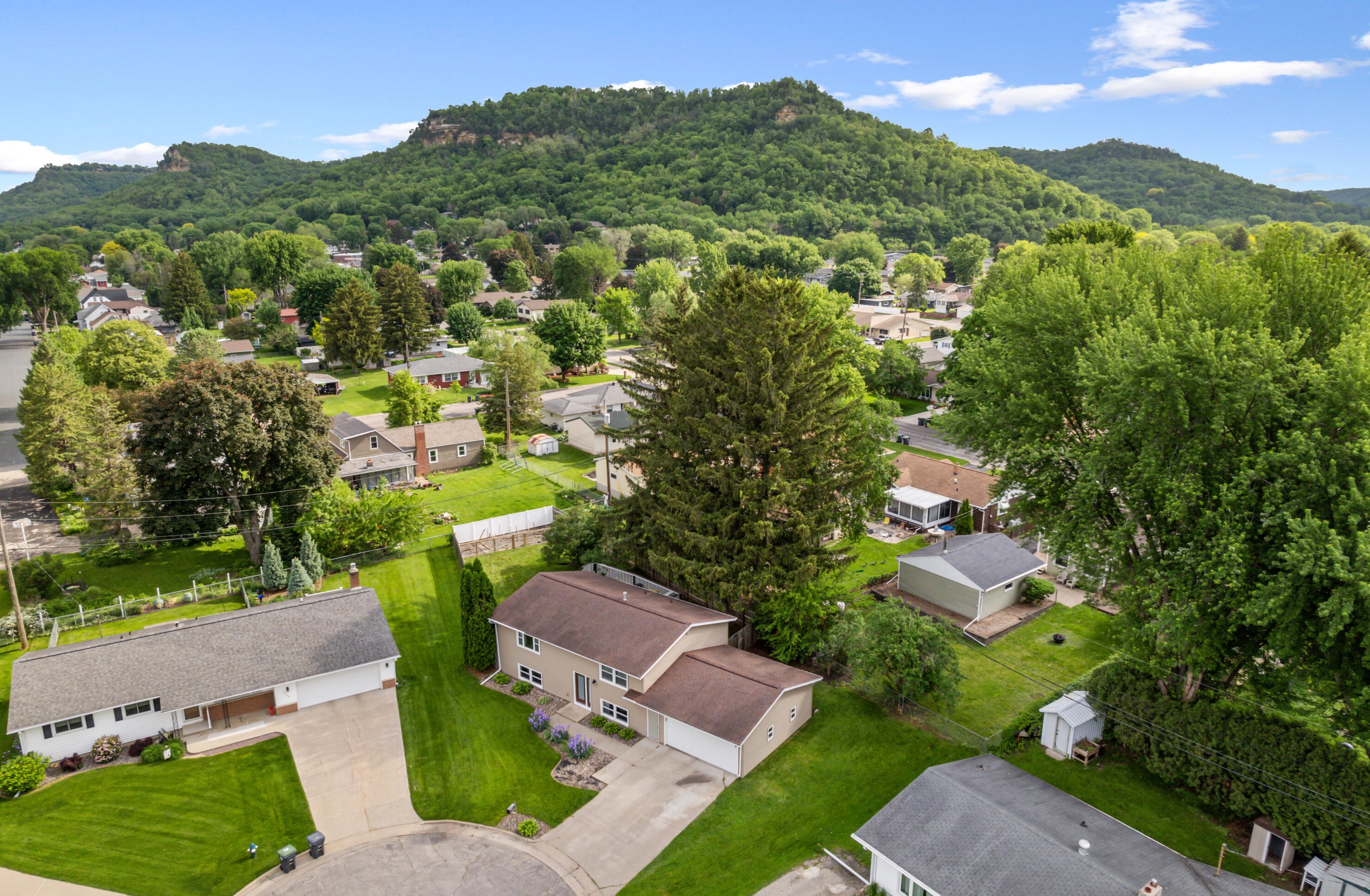 2401 30th St, La Crosse, WI 54601