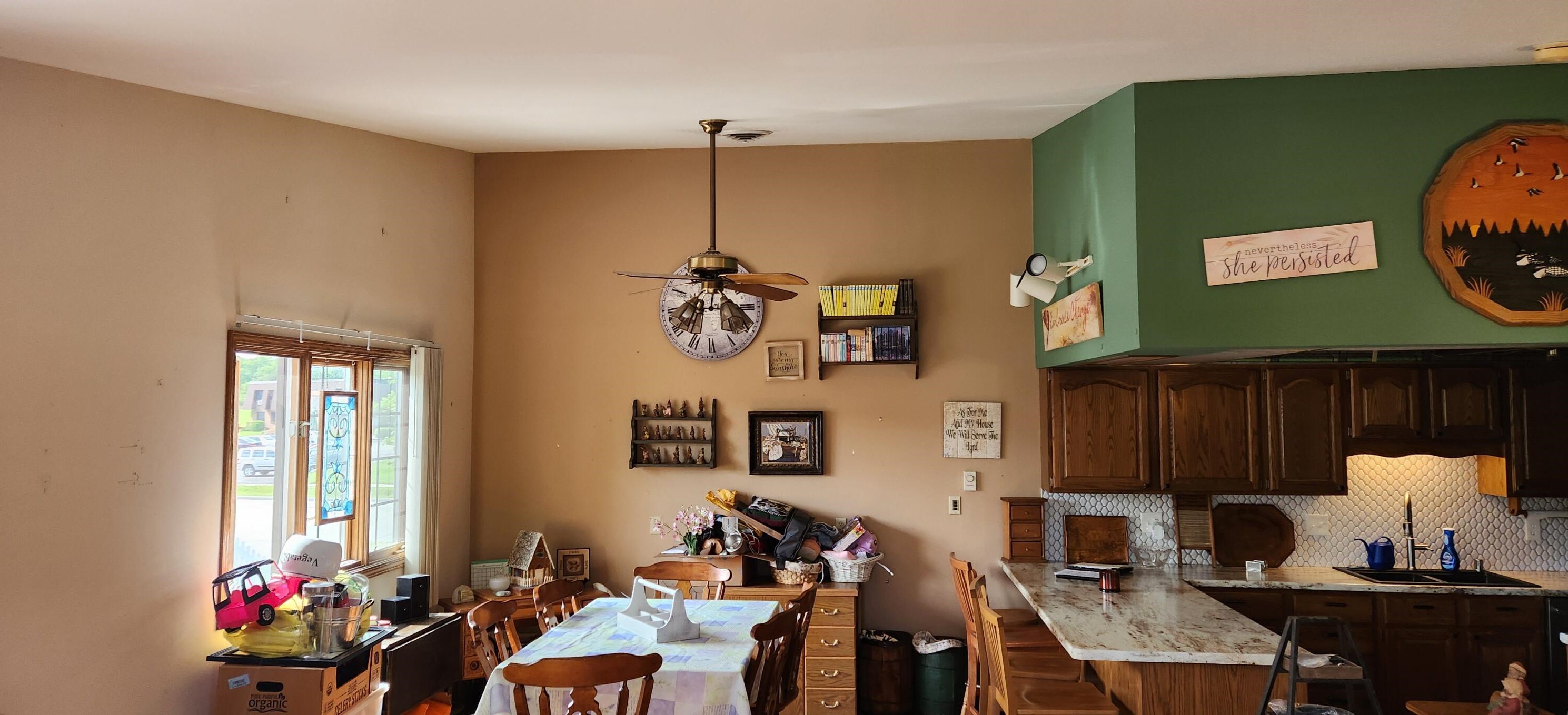 1452 Pheasant Run Dr, Racine, WI 53406-5767