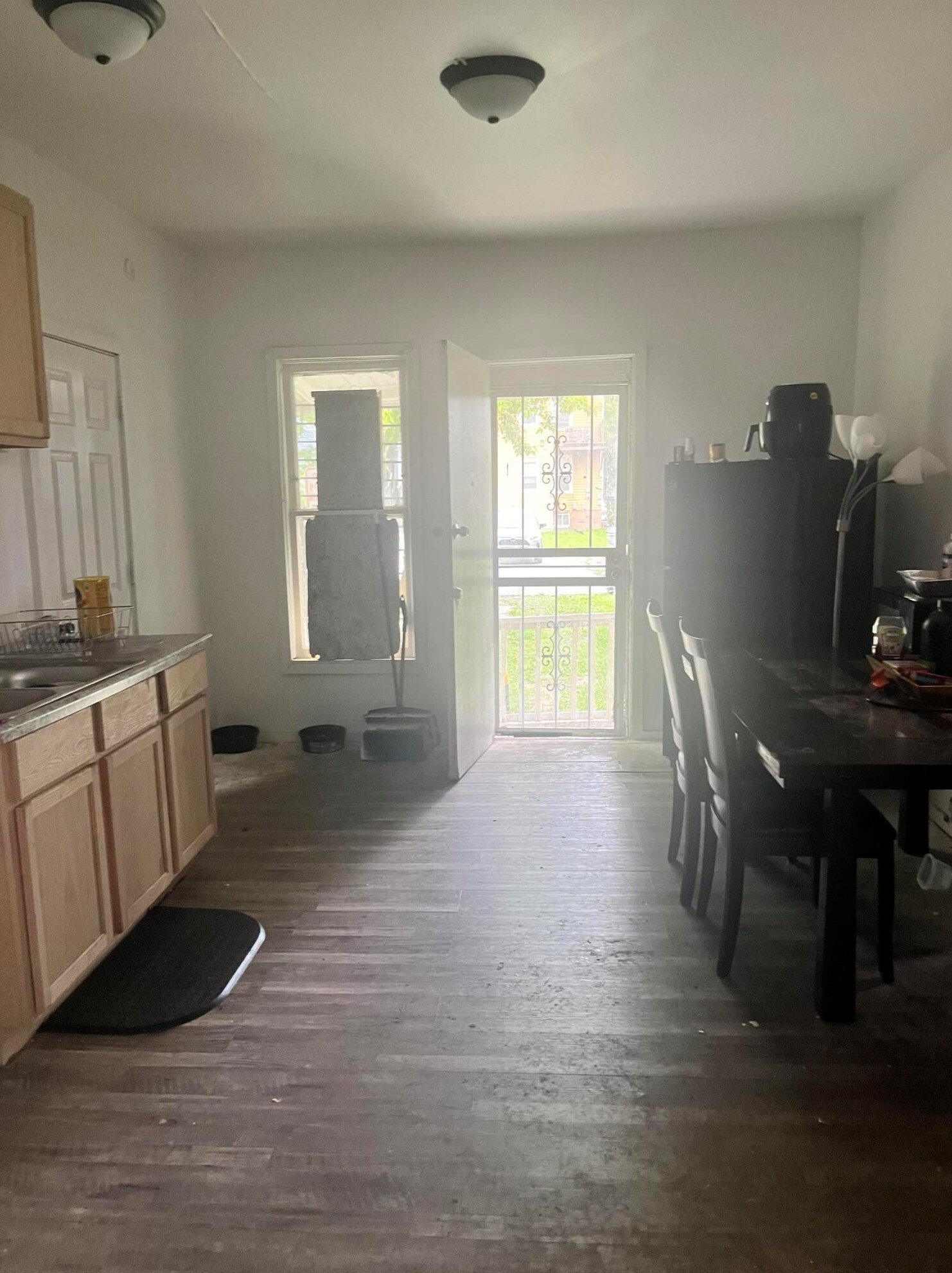 2958 19 St, Milwaukee WI 53206-2115 exterior