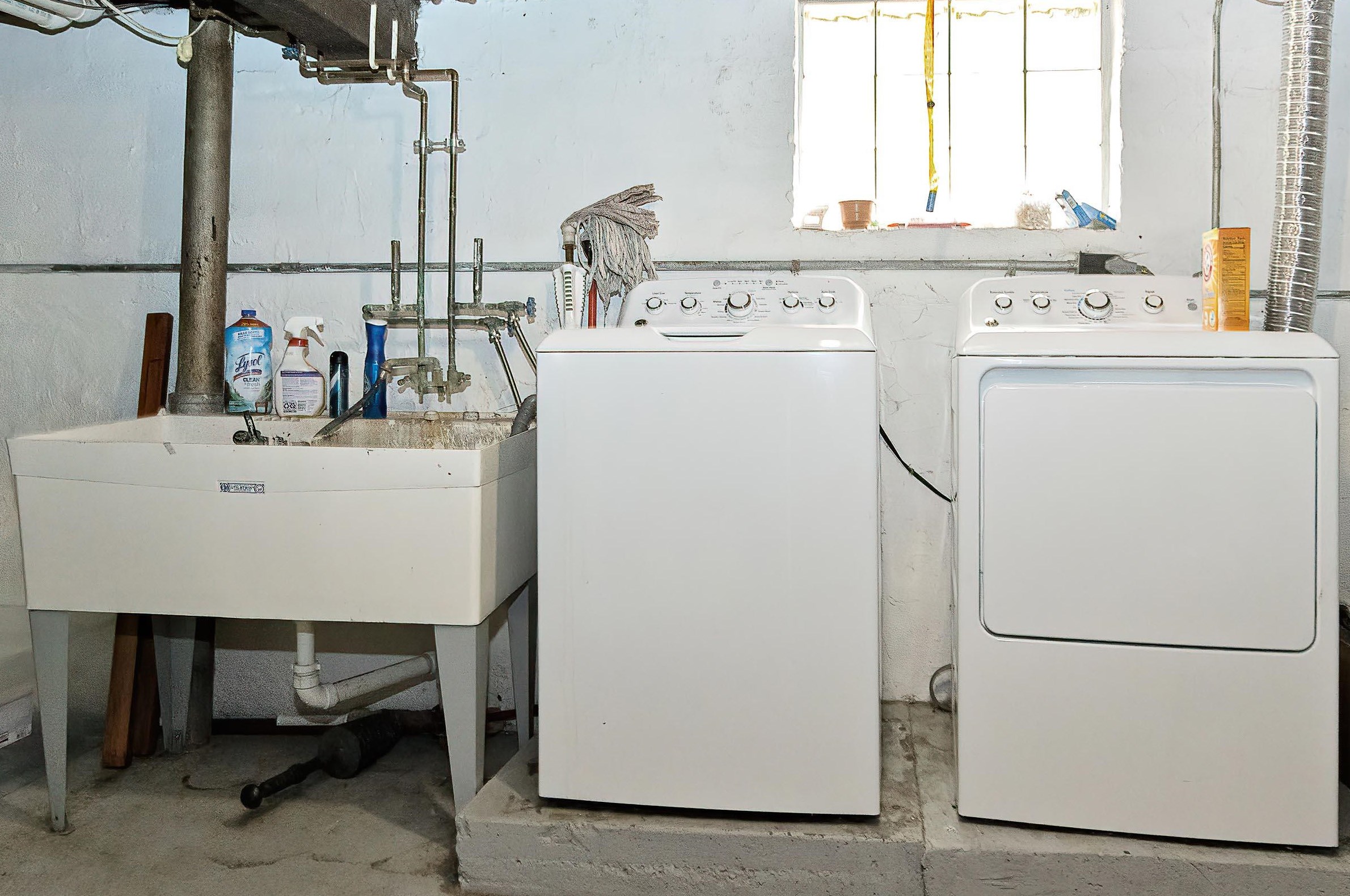 7111 31 Ave, Kenosha WI 53144-2802 exterior