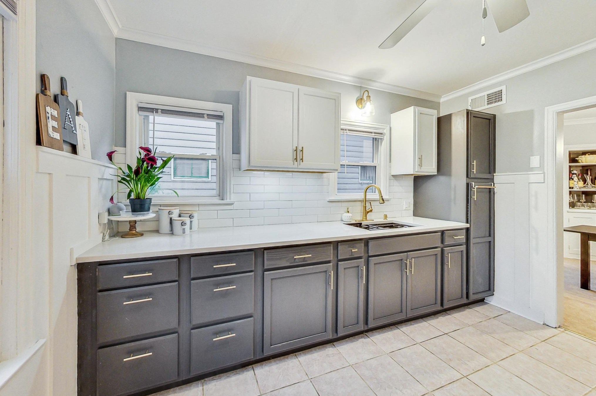 4534 39, Milwaukee WI 53209-5804 exterior