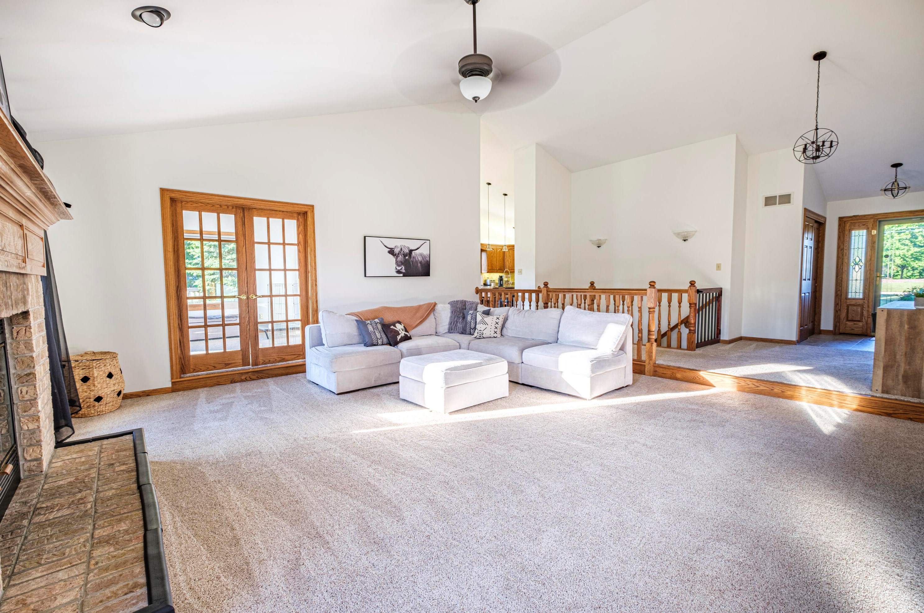 733 Charolais Dr, Slinger WI 53086-9313 exterior