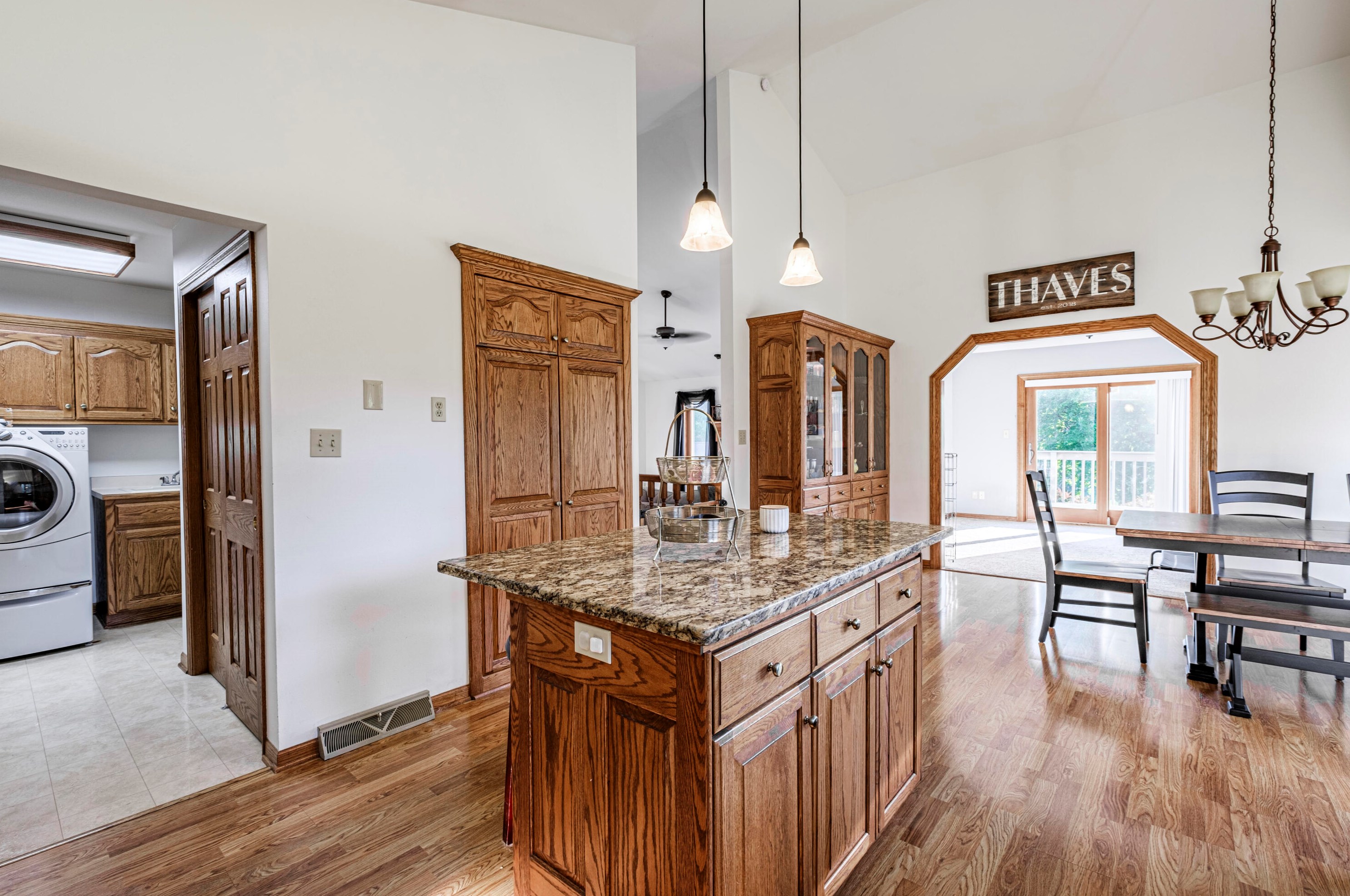 733 Charolais Dr, Slinger WI 53086-9313 exterior