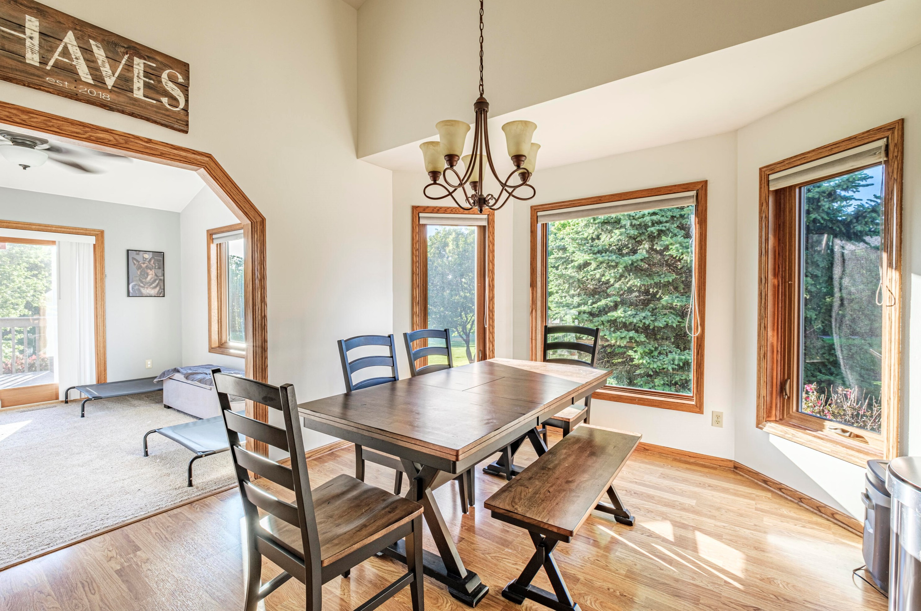 733 Charolais Dr, Slinger WI 53086-9313 exterior