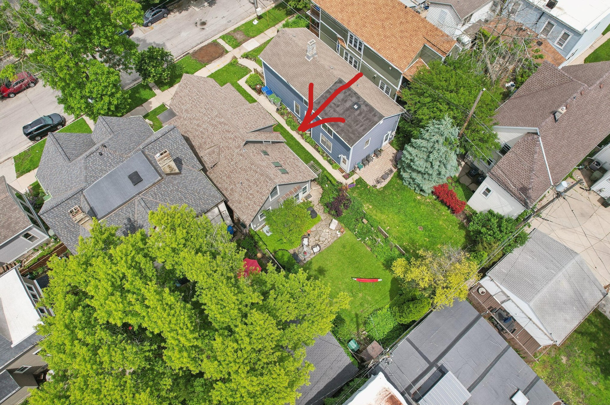 1019 Kewaunee St, Milwaukee WI 53202-2113 exterior