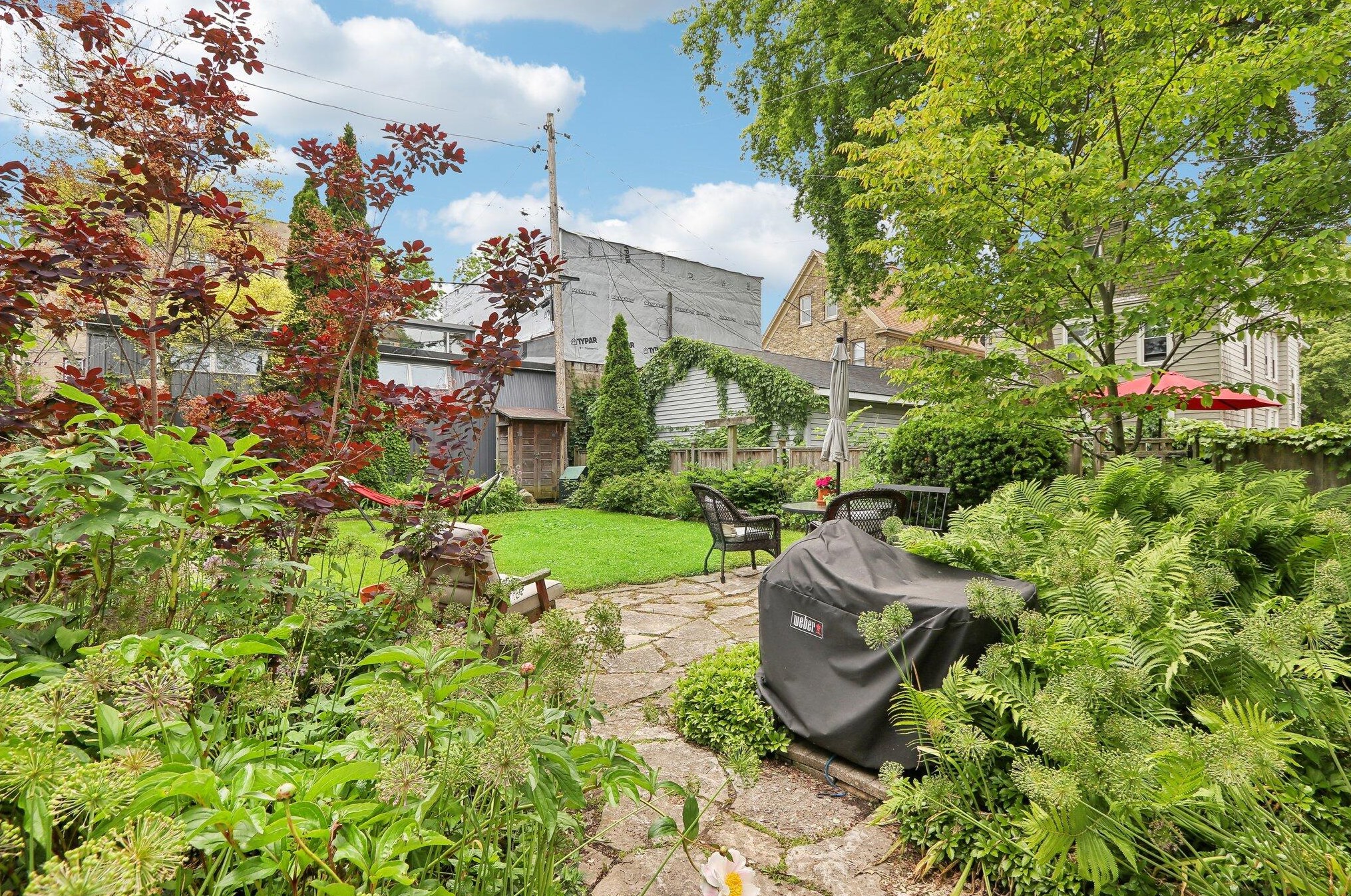 1019 Kewaunee St, Milwaukee WI 53202-2113 exterior