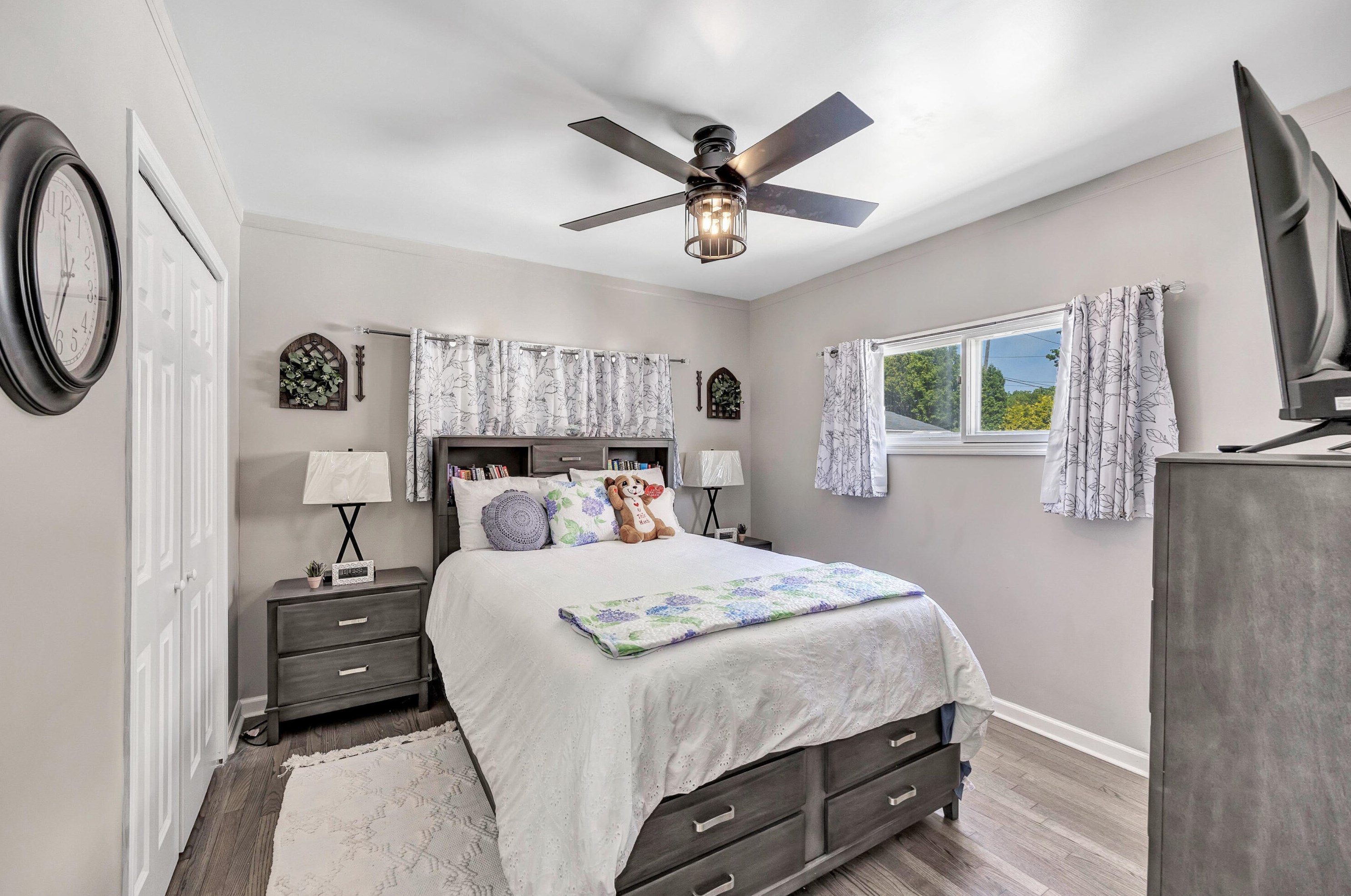 1108 8 St, Manitowoc WI 54220-2818 exterior