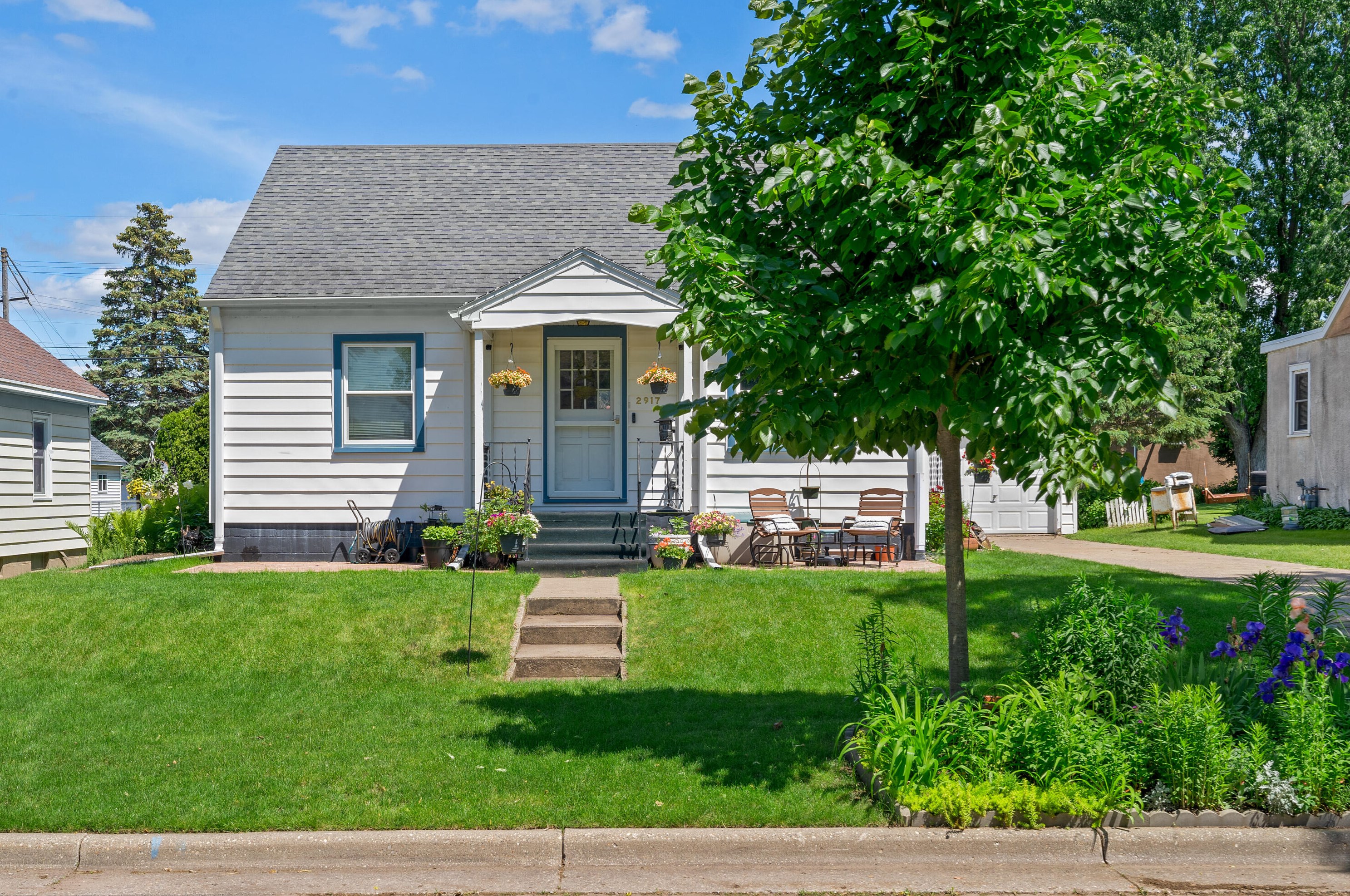 2917 26th St, La Crosse, WI 54601