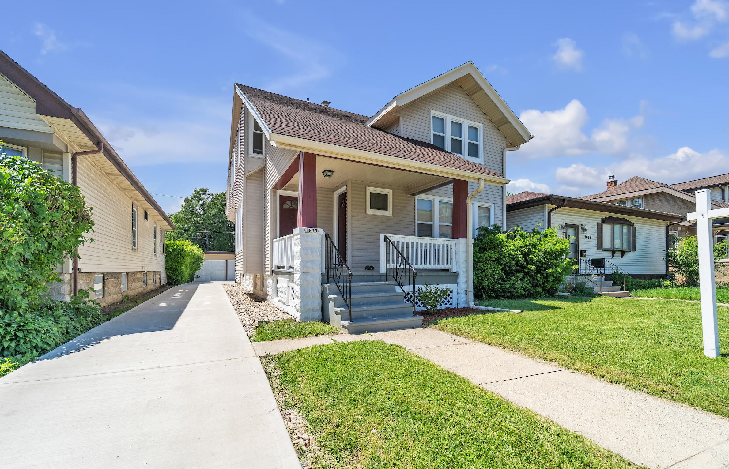 1639 79, Milwaukee WI 53219-1718 exterior