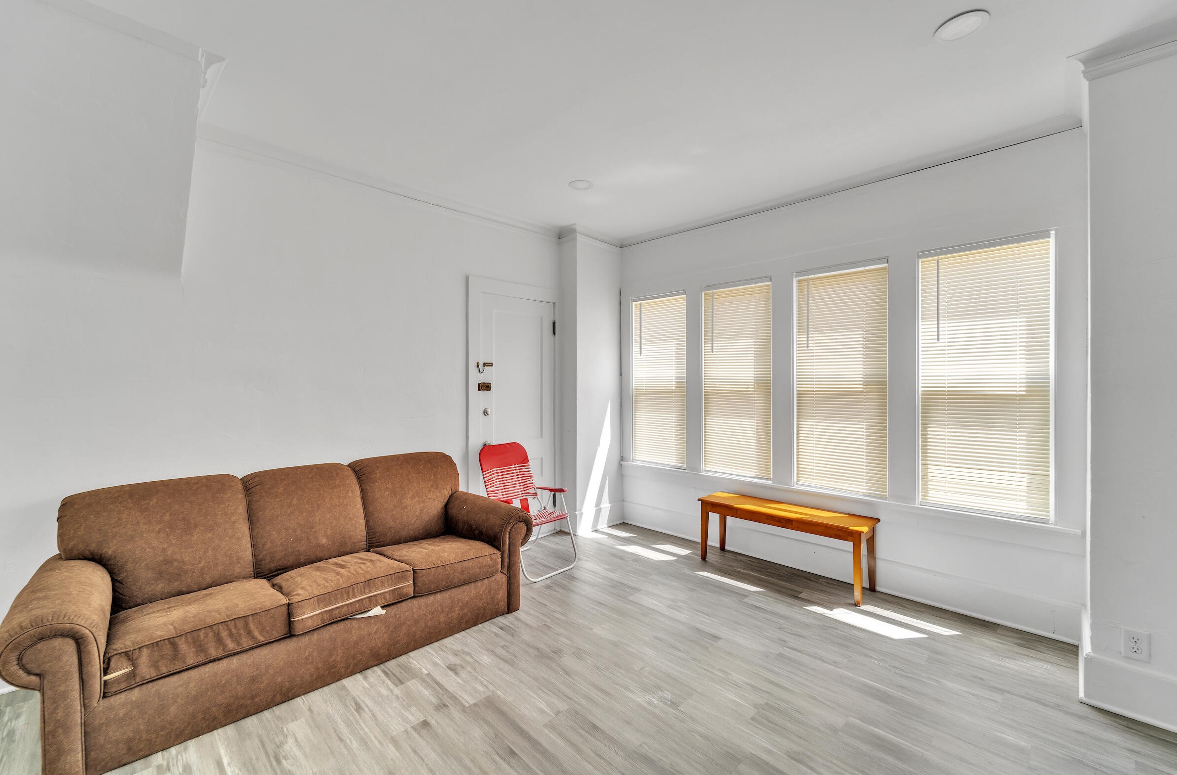 1639 79, Milwaukee WI 53219-1718 exterior