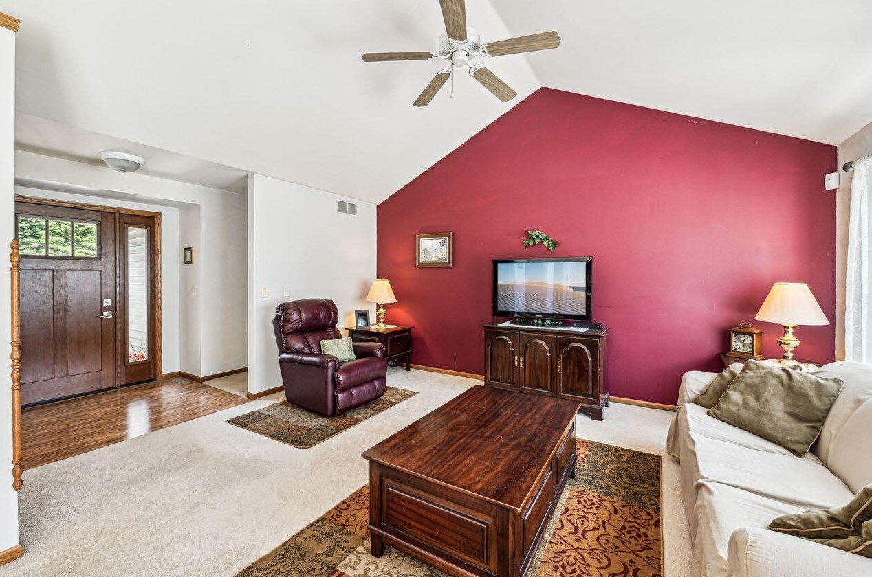 1305 Lee Ave, West Bend, WI 53090