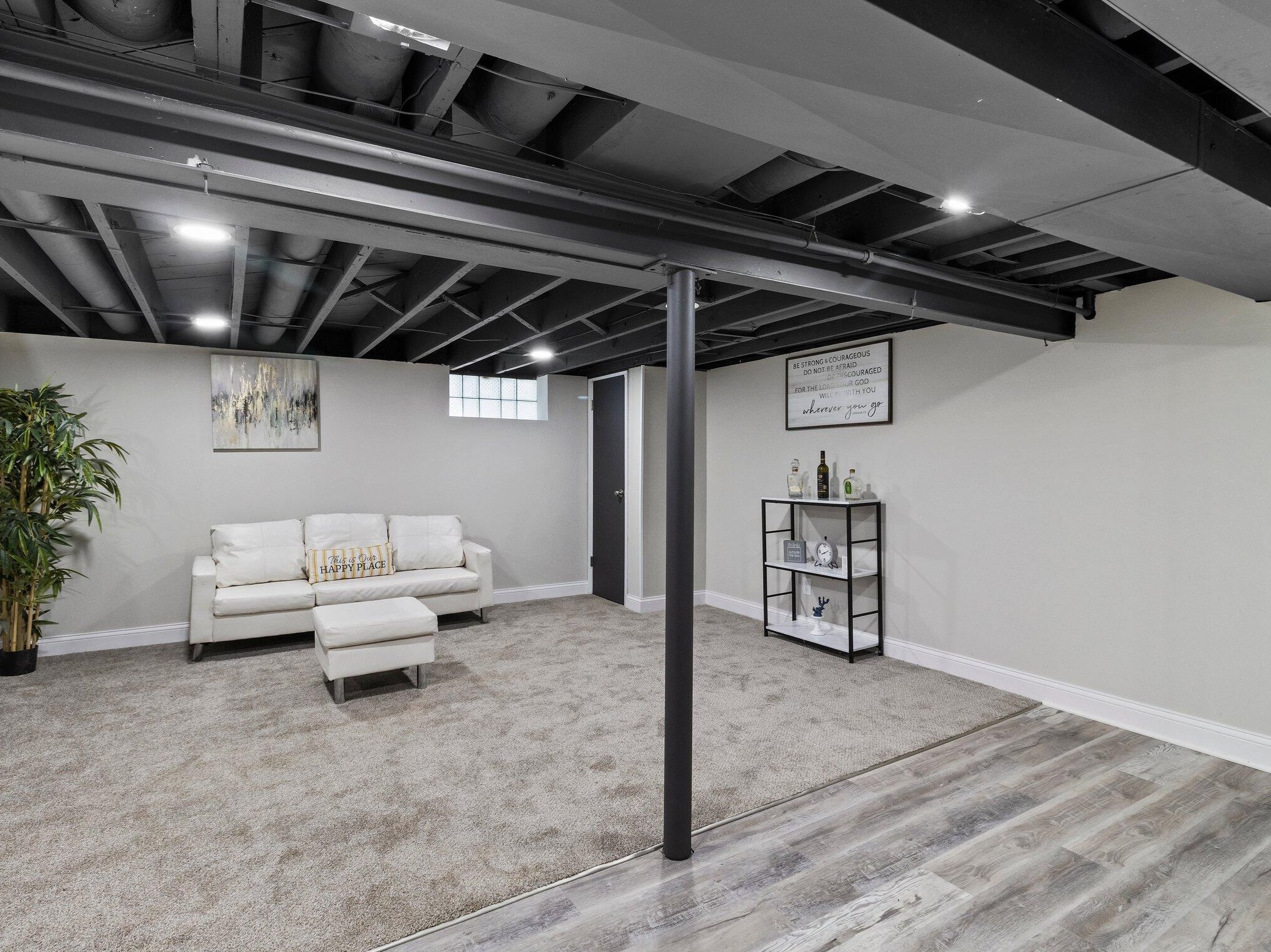 3734 88, Milwaukee WI 53222-2705 exterior