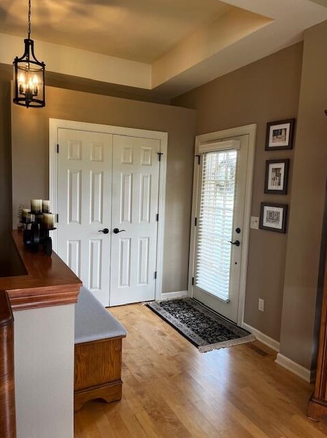 1768 Bess Ct, Oconomowoc, WI 53066-4892