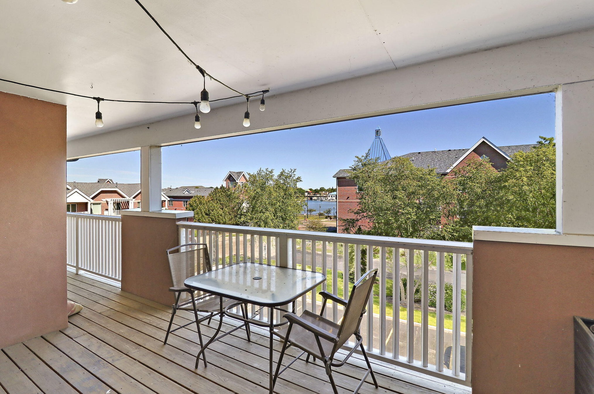 212 55th St, Kenosha WI  53140-3775 exterior