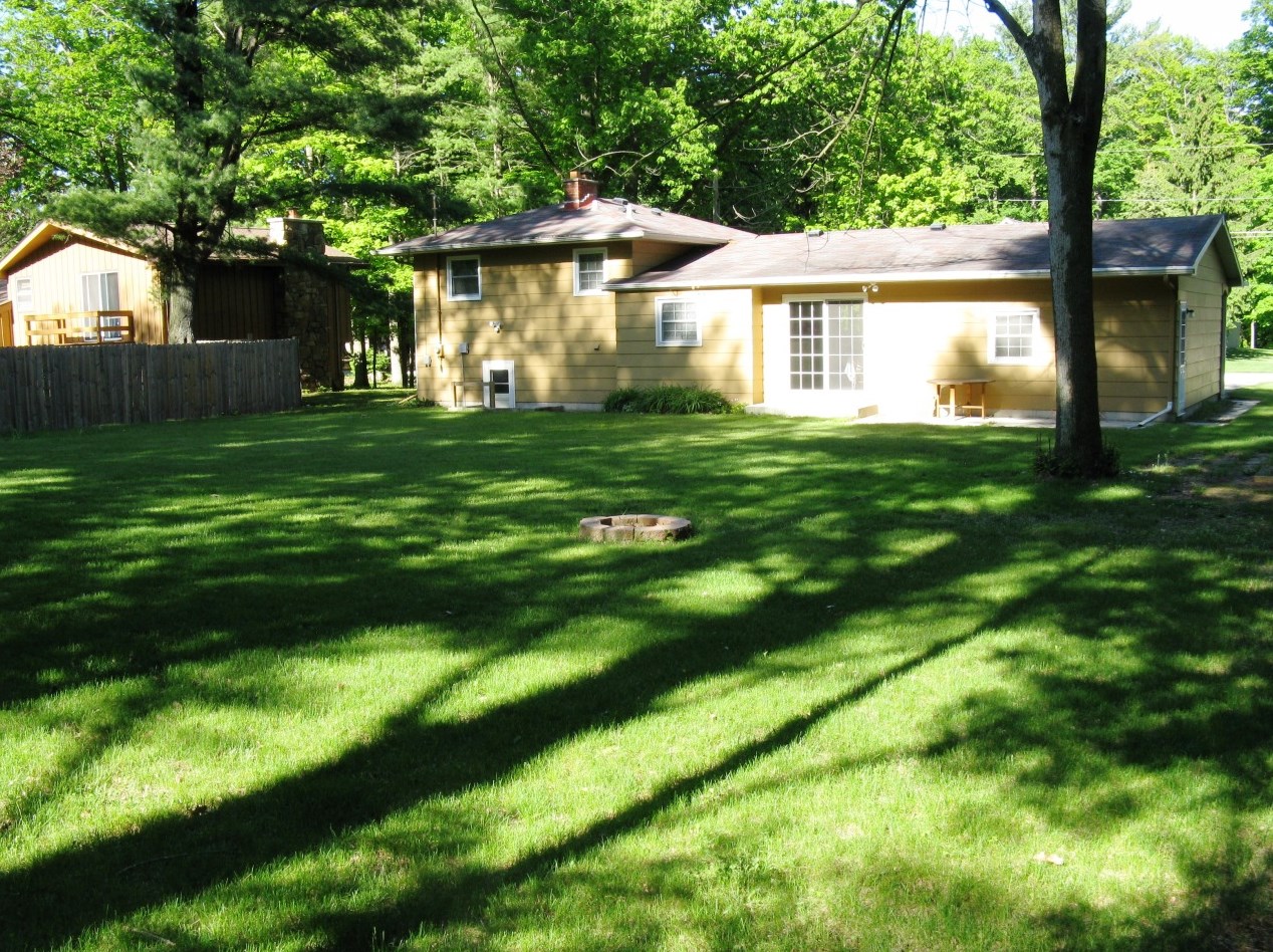 5036 8th St, Sheboygan WI  53081-8102 exterior