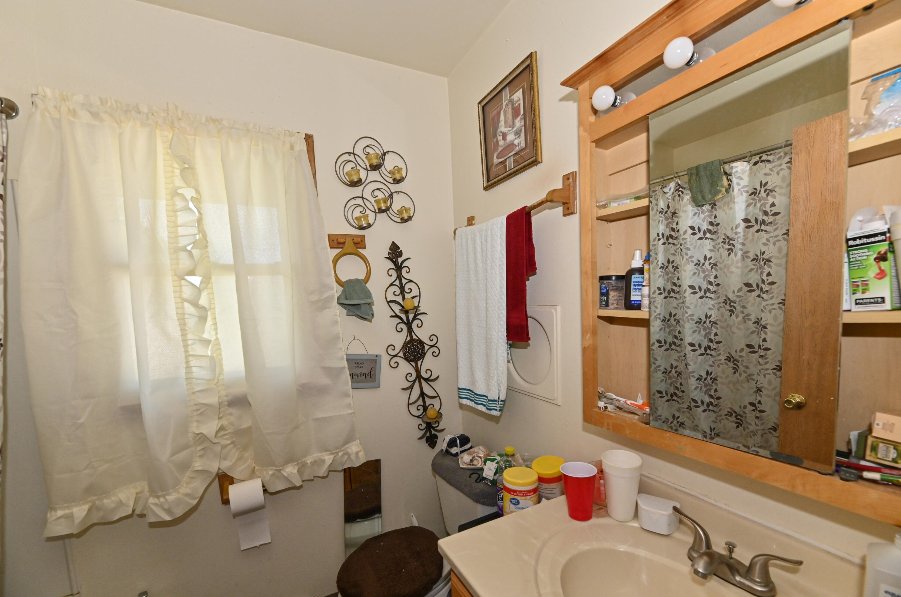 236 Ohio St, Racine WI 53405-3931 exterior