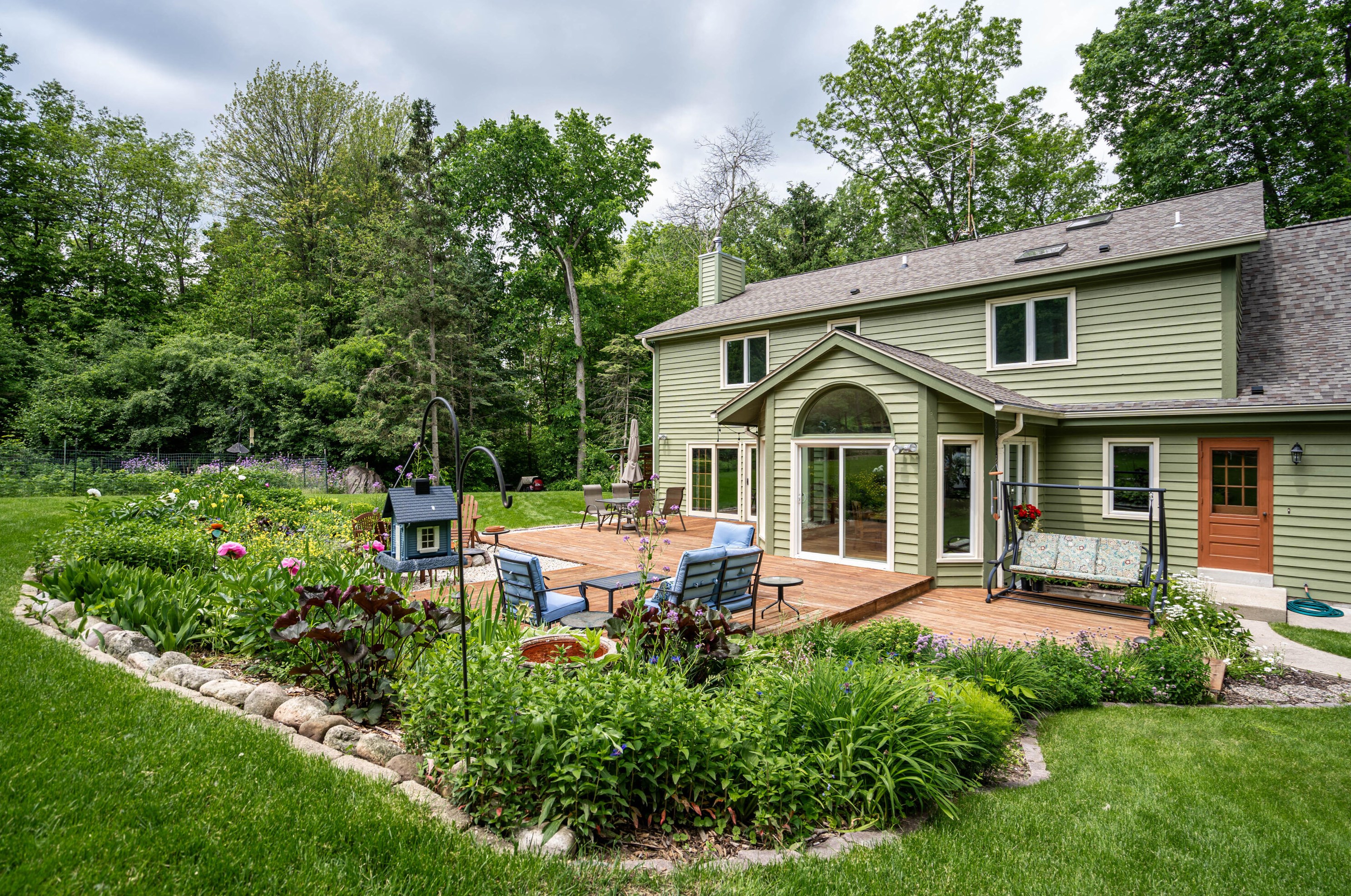628 Glen Erin Dr, Hartford, WI 53027