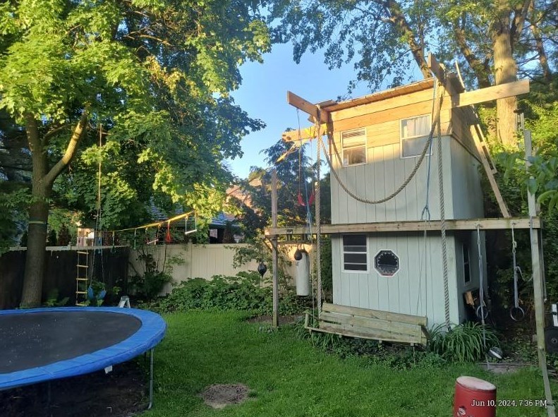 6541 5 Ave, Kenosha WI 53143-5117 exterior