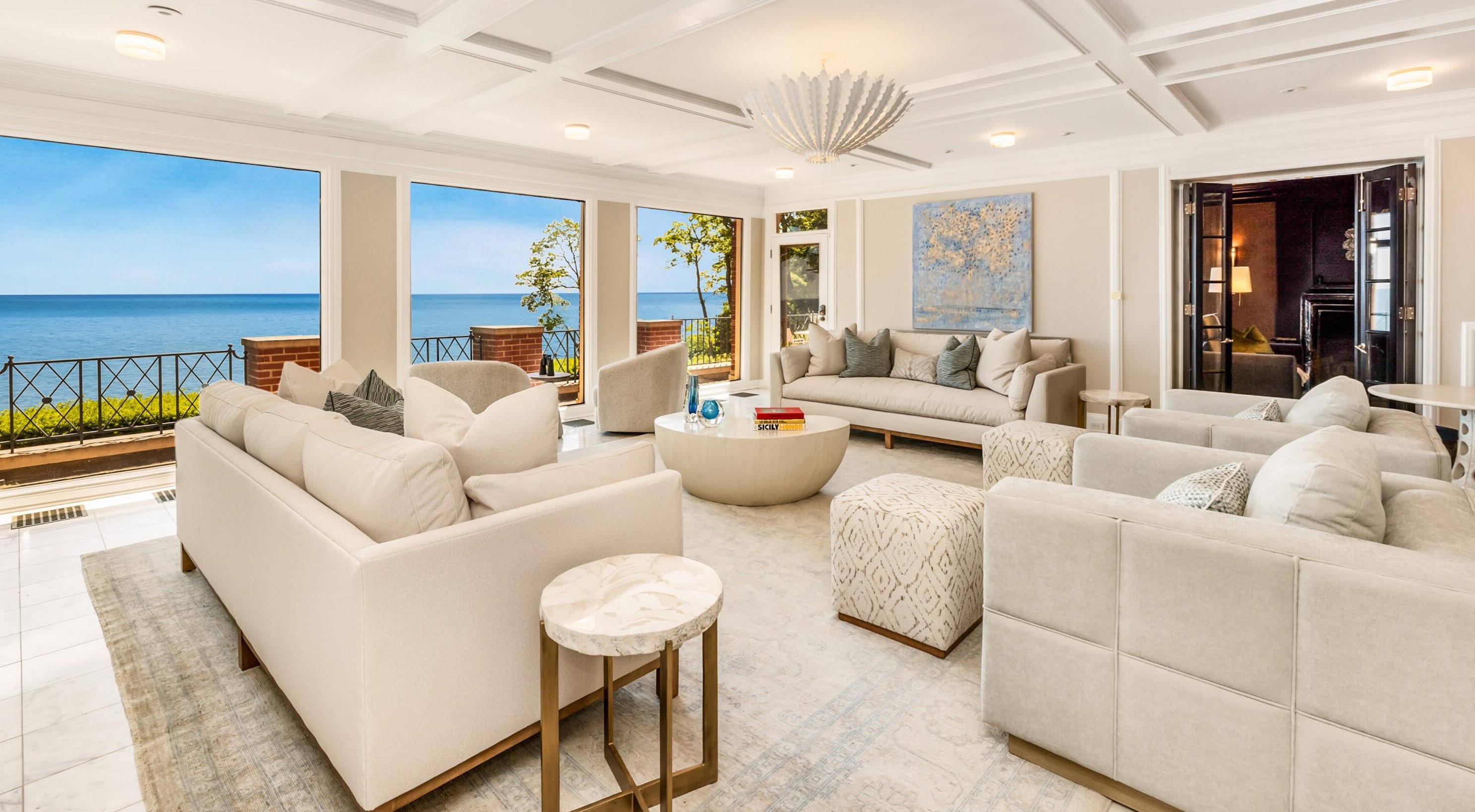 4424 Lake Dr, Milwaukee, WI 53211-1775