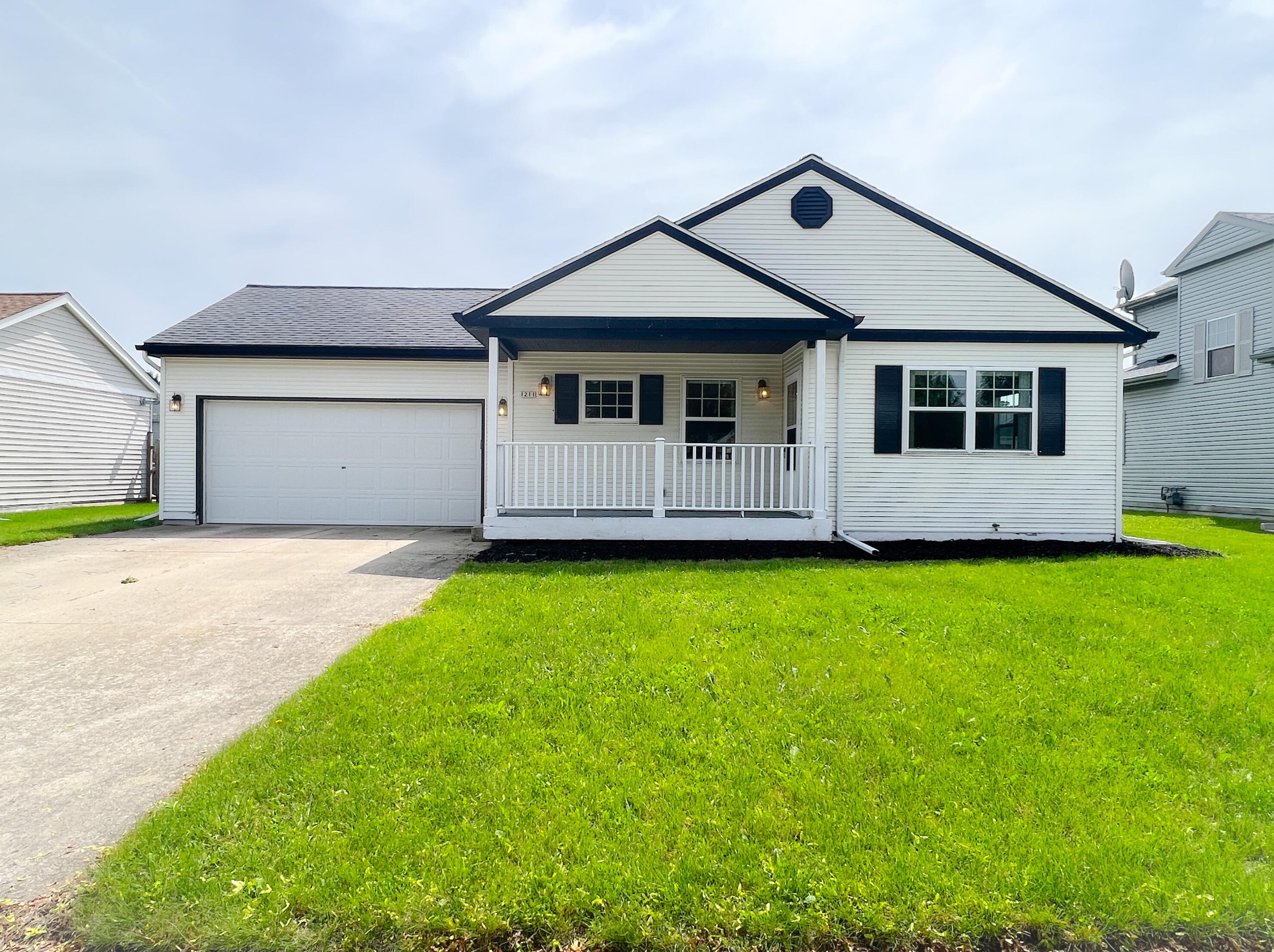 1211 Lombardi Way, Waukesha, WI 53186-3723