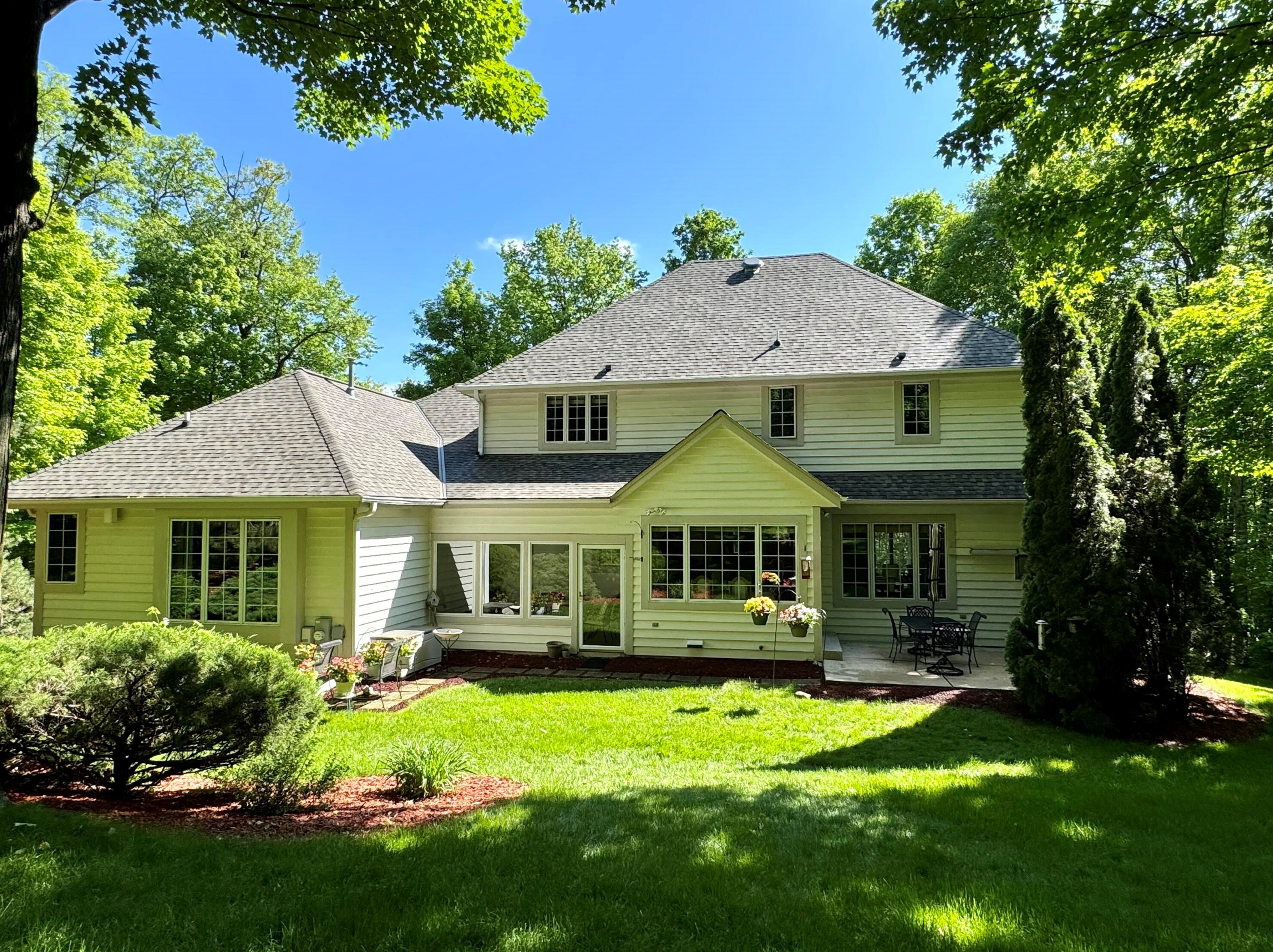 605 Toldt Forest Ct, Brookfield, WI 53045-6310