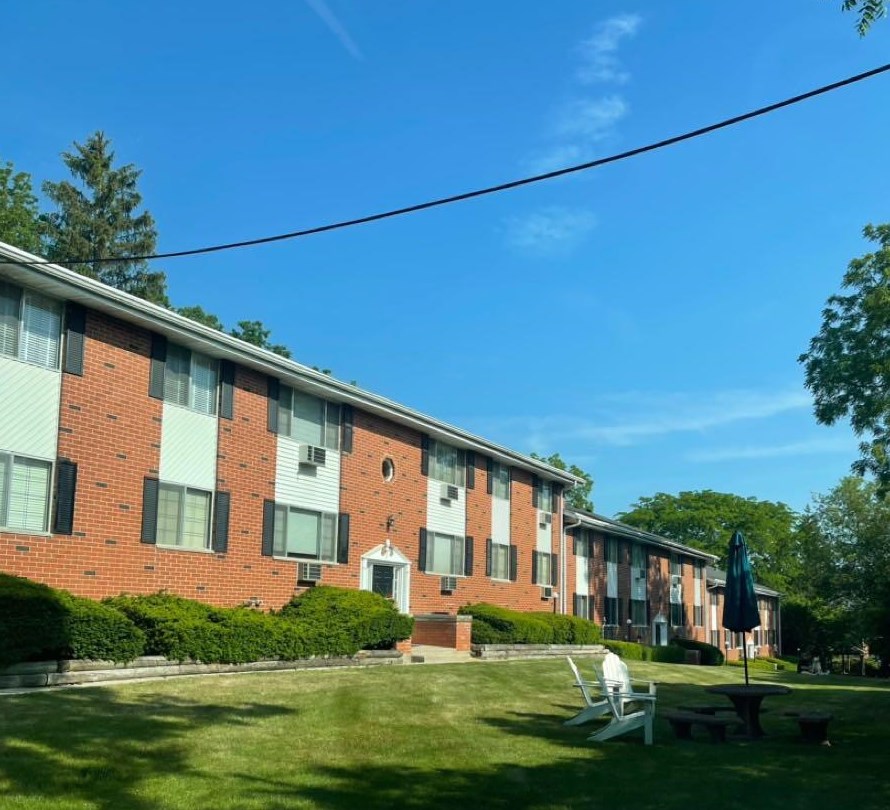 1321 W Main St #301, Lake Geneva, WI 53147