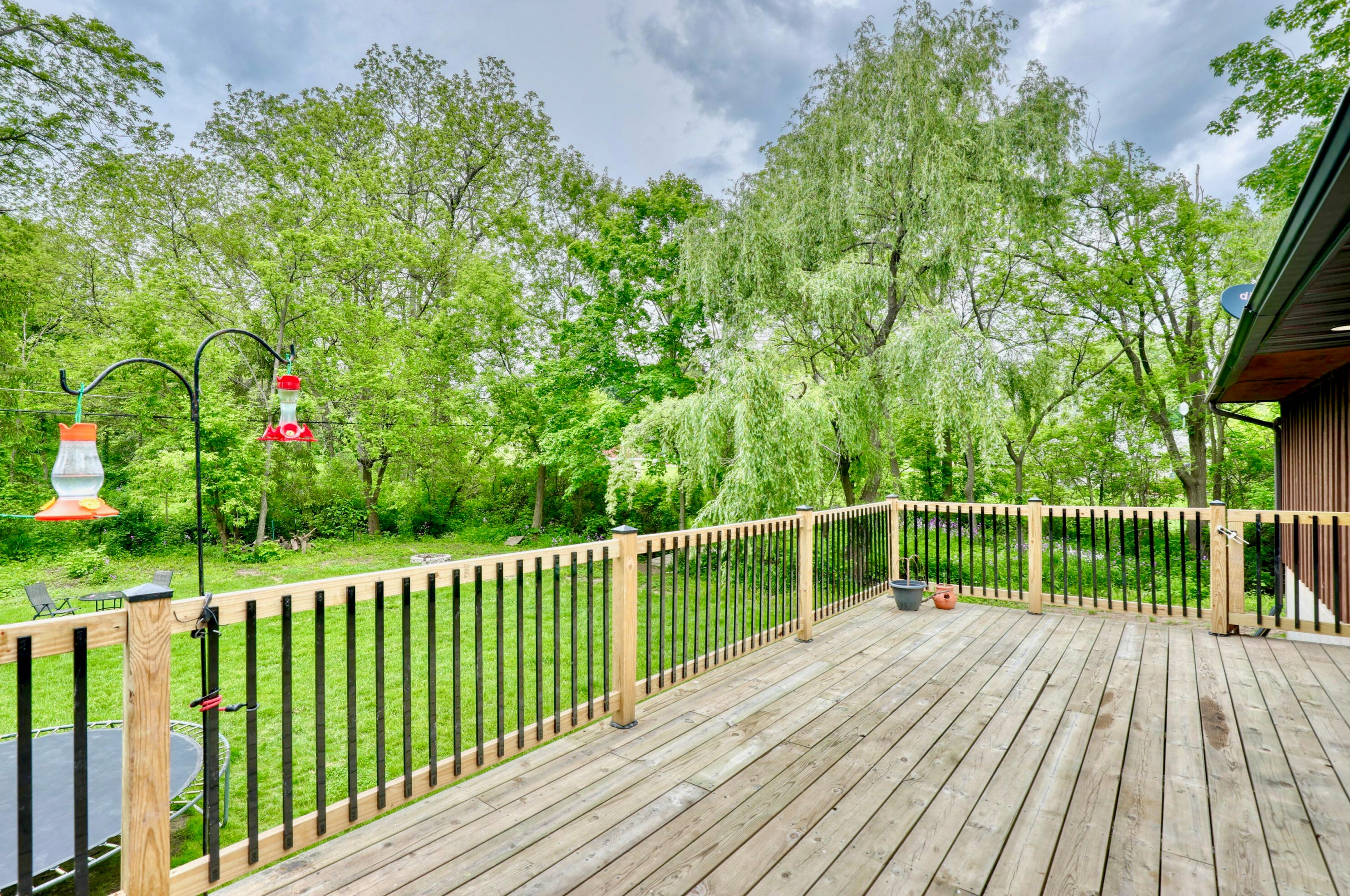 1603 Elm Grove Rd, Waukesha, WI 53151-1813