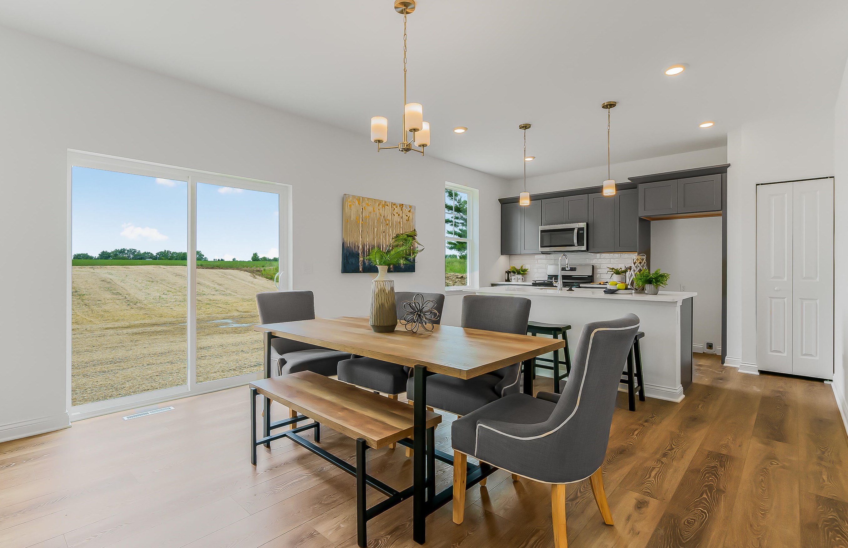 606 Arbor Ridge Dr, Delavan, WI 53115-2995