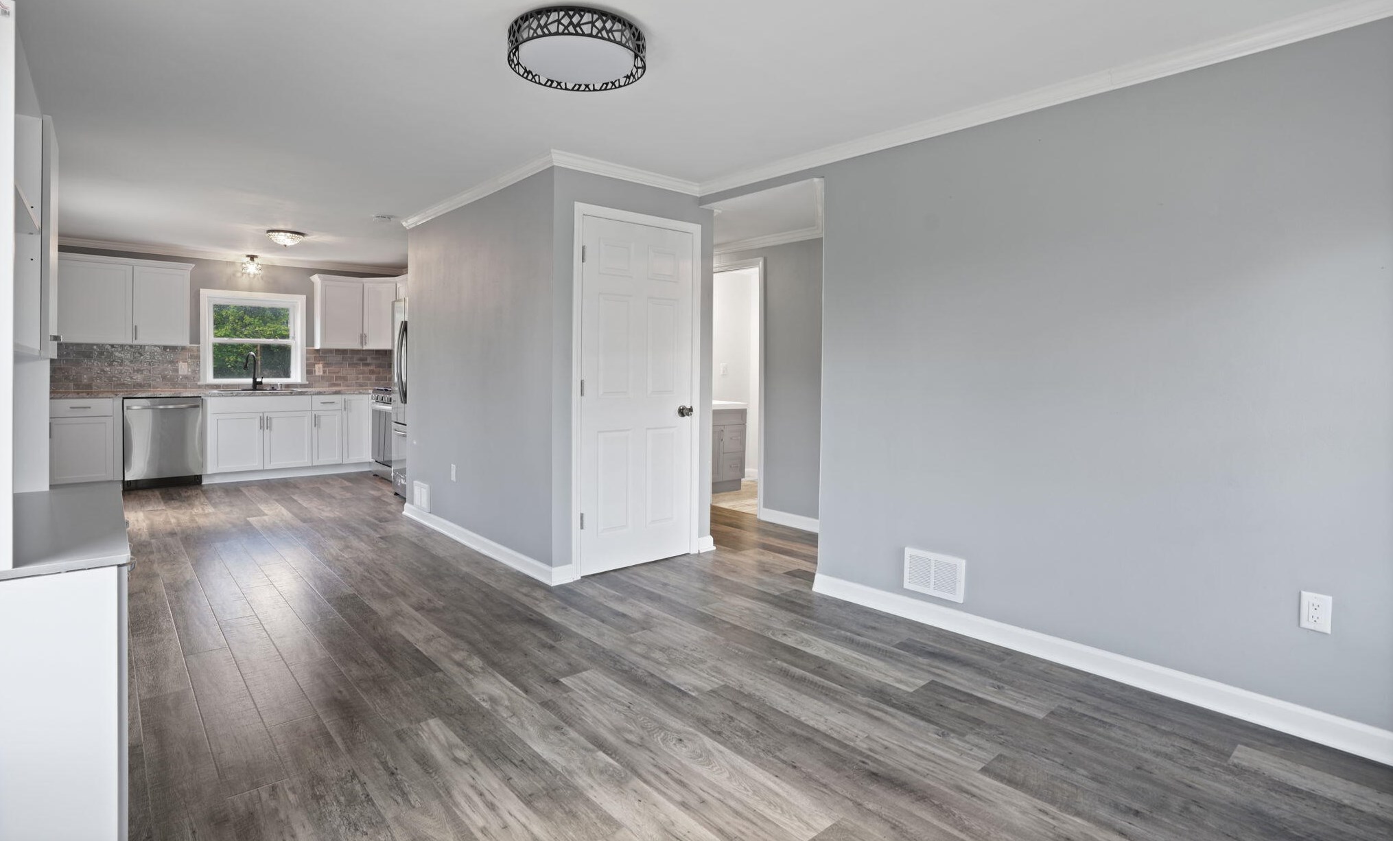 1424 Oregon St, Racine WI  53405-3152 exterior