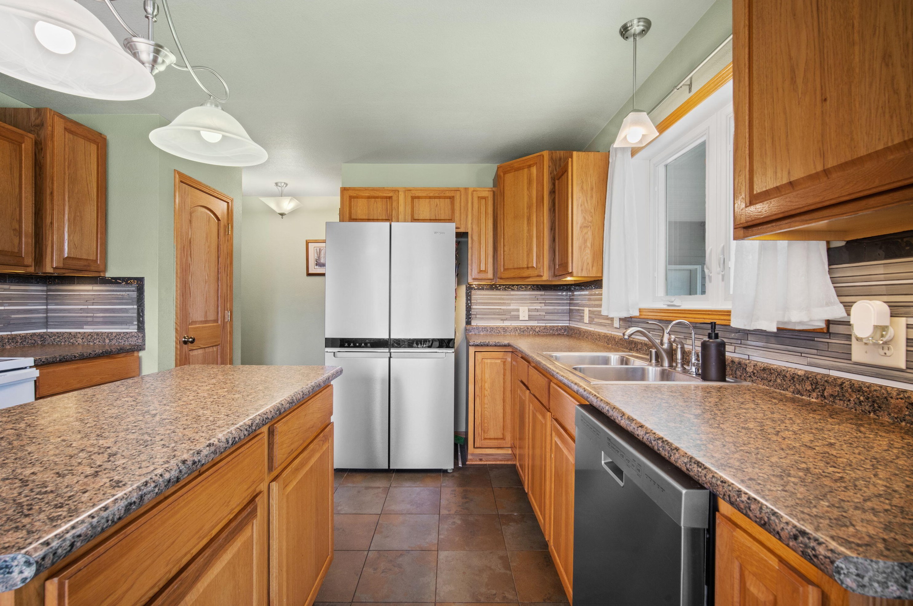 15714 Braun Rd, Sturtevant WI 53177-9433 exterior