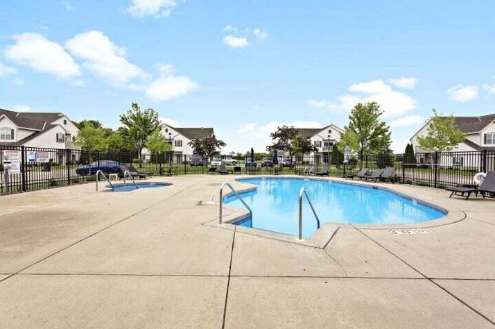 1056 Stratford Ct, Racine WI  53406-7002 exterior