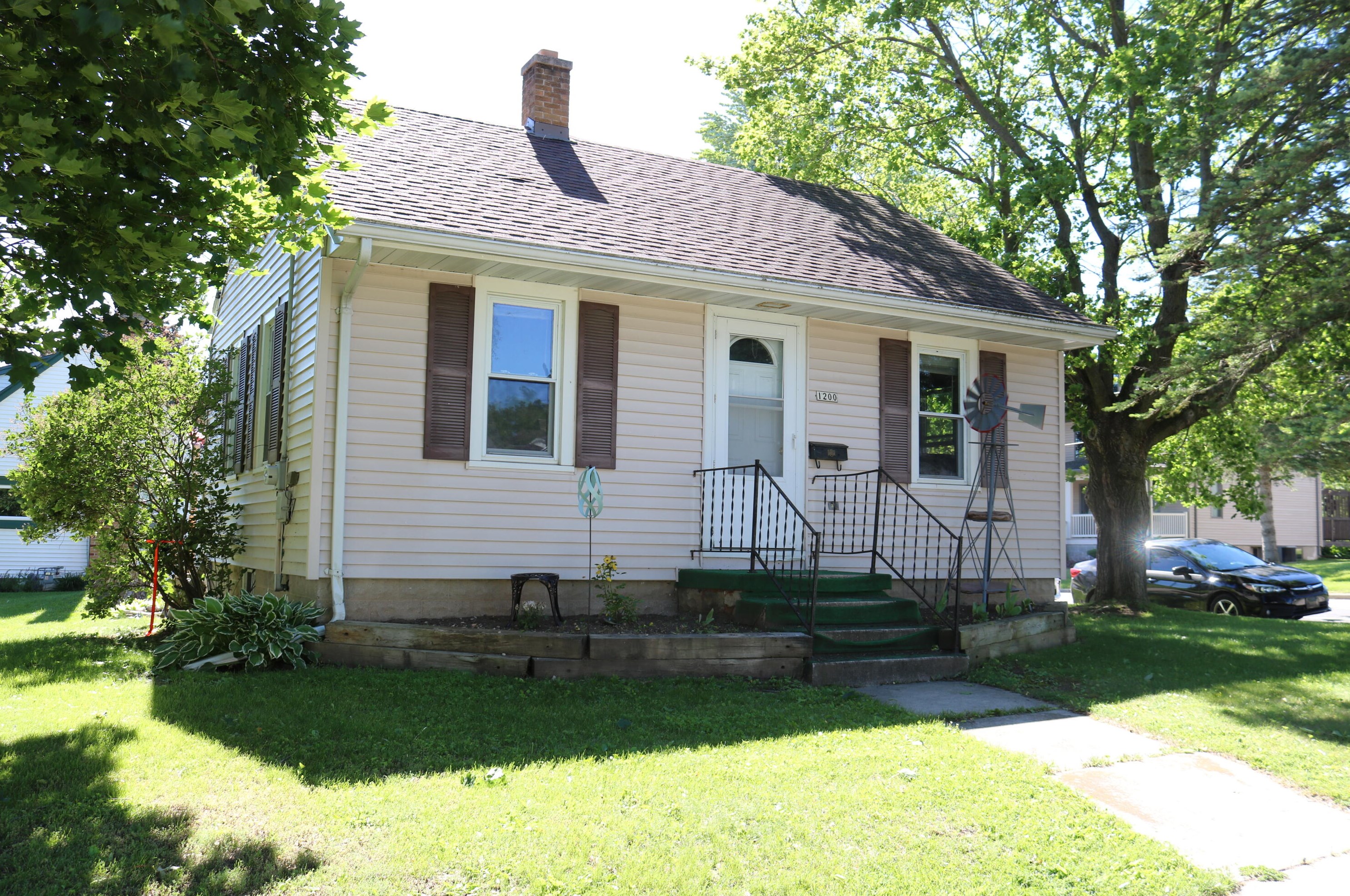 1200 Kewaskum St, Kewaskum, WI 53040