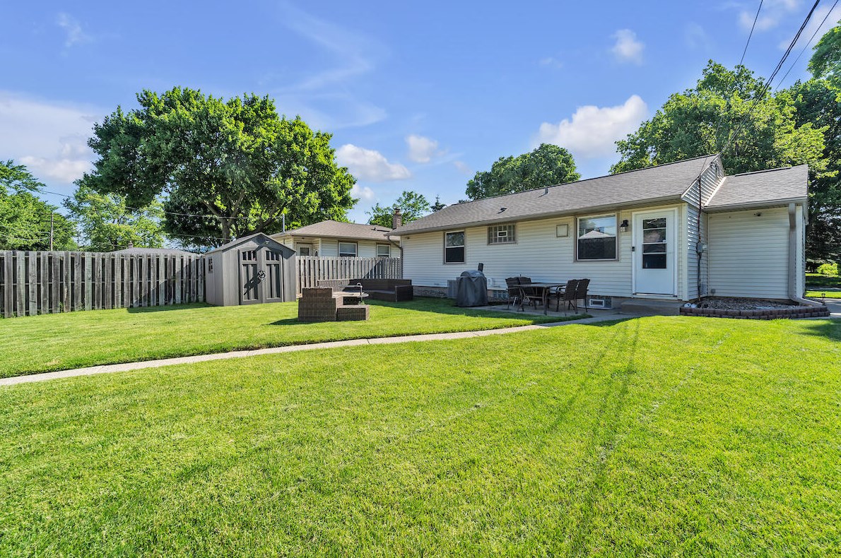 3201 67th St, Milwaukee WI  53219-4218 exterior