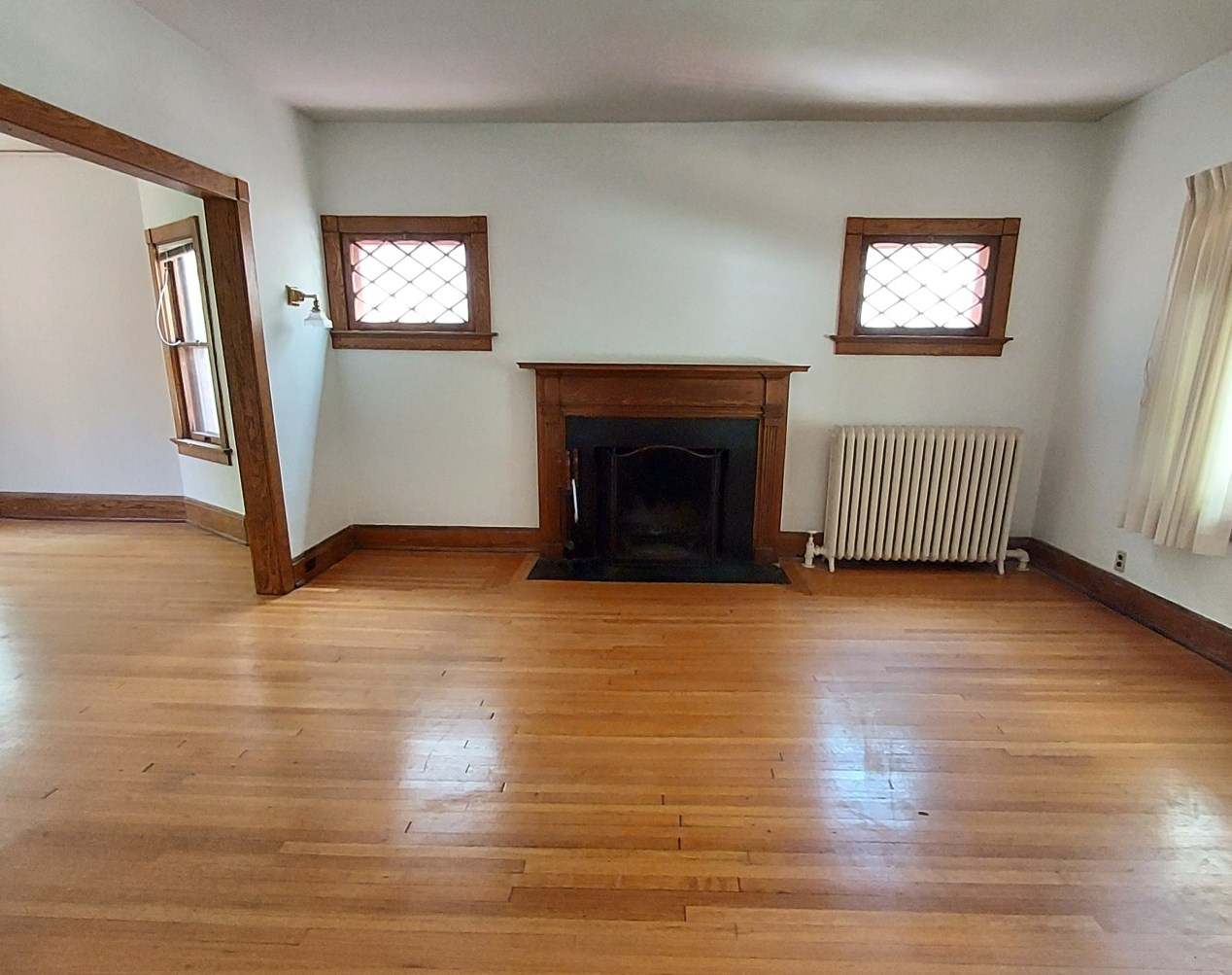 2754 N Hackett Ave, Milwaukee, WI 53211