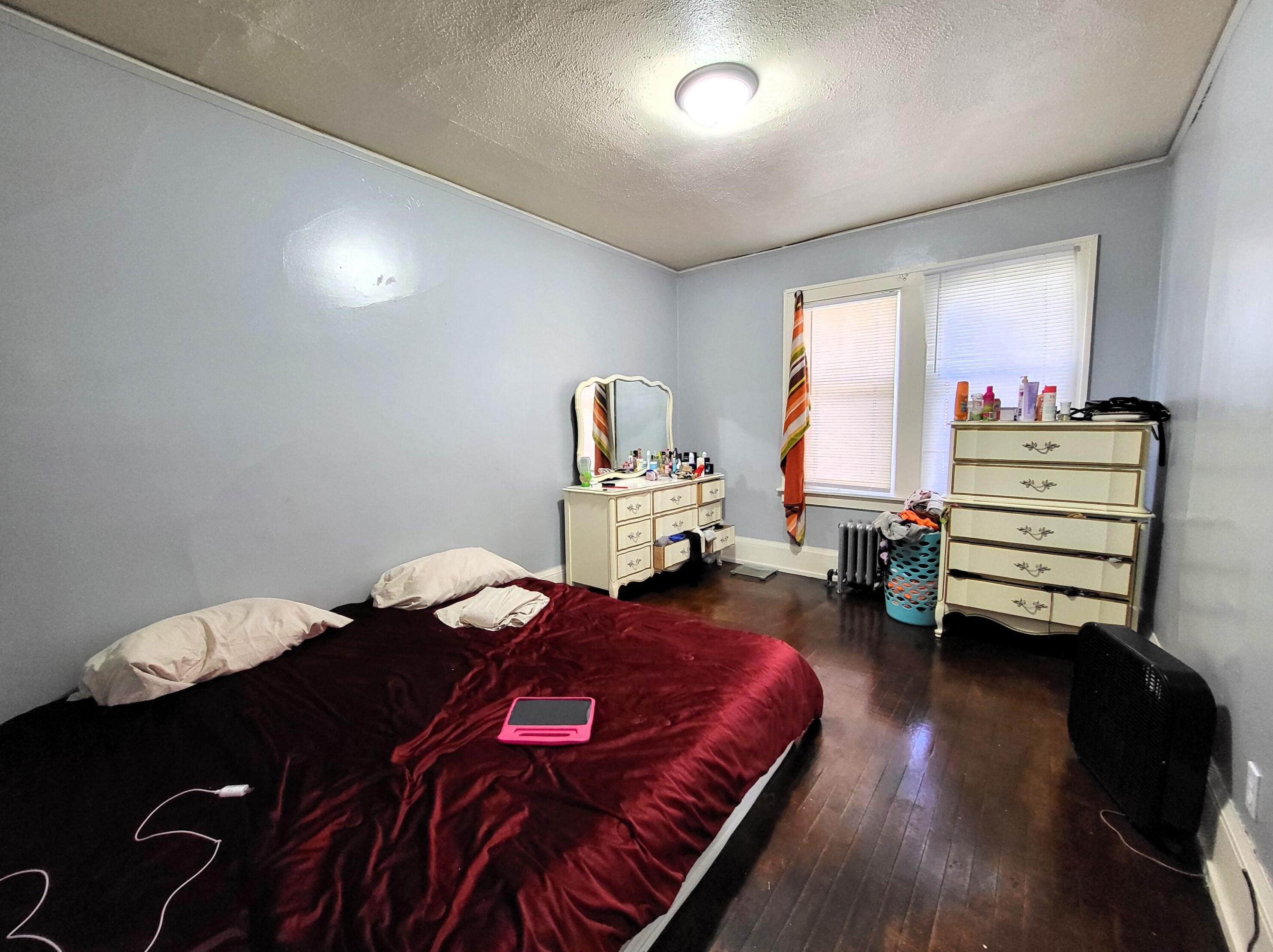 813 Shea Ave, Milwaukee WI 53215-1125 exterior