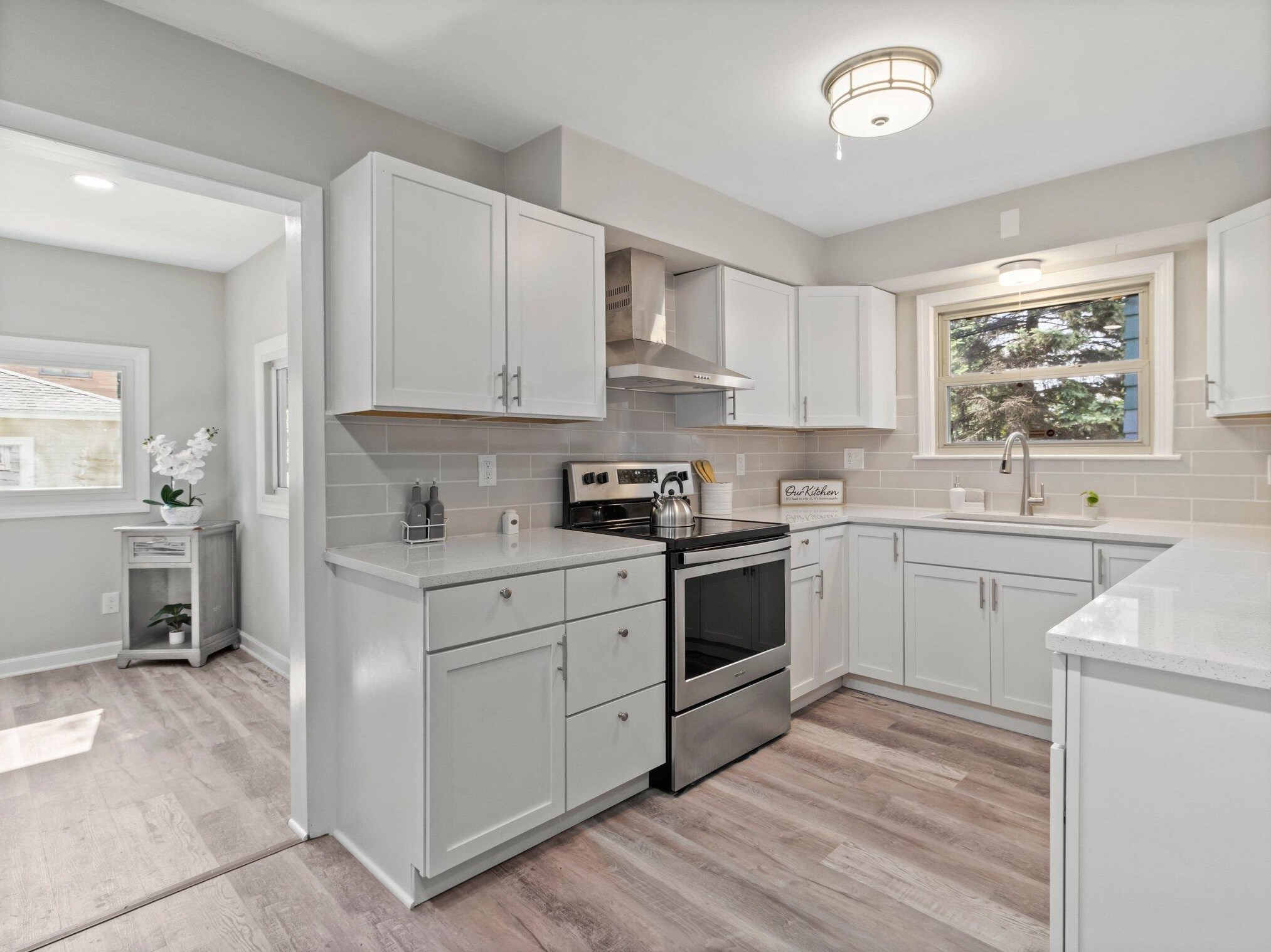 3734 88, Milwaukee WI 53222-2705 exterior