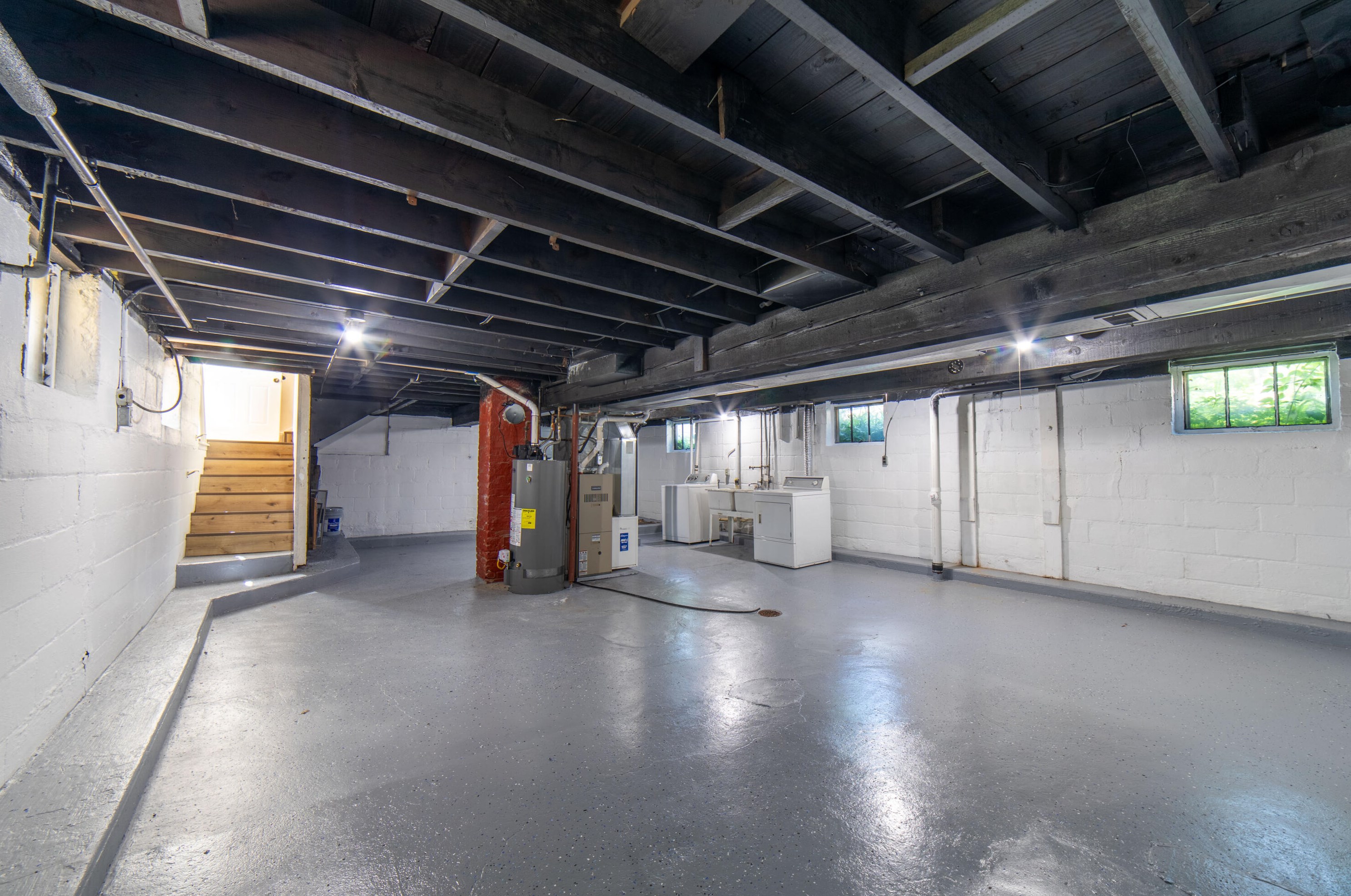 535 63, Milwaukee WI 53220-3005 exterior