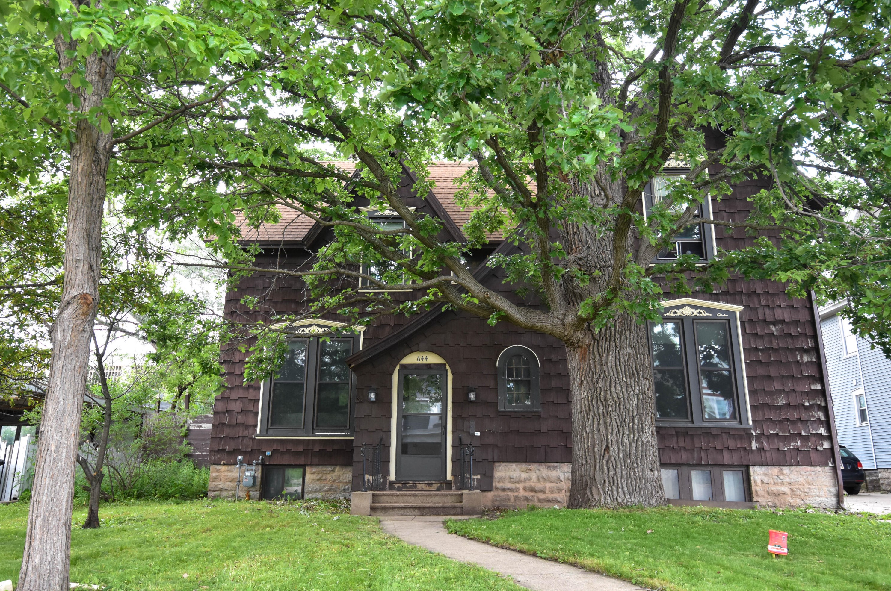 644 Amherst Ave, Oshkosh, WI 54901-4306