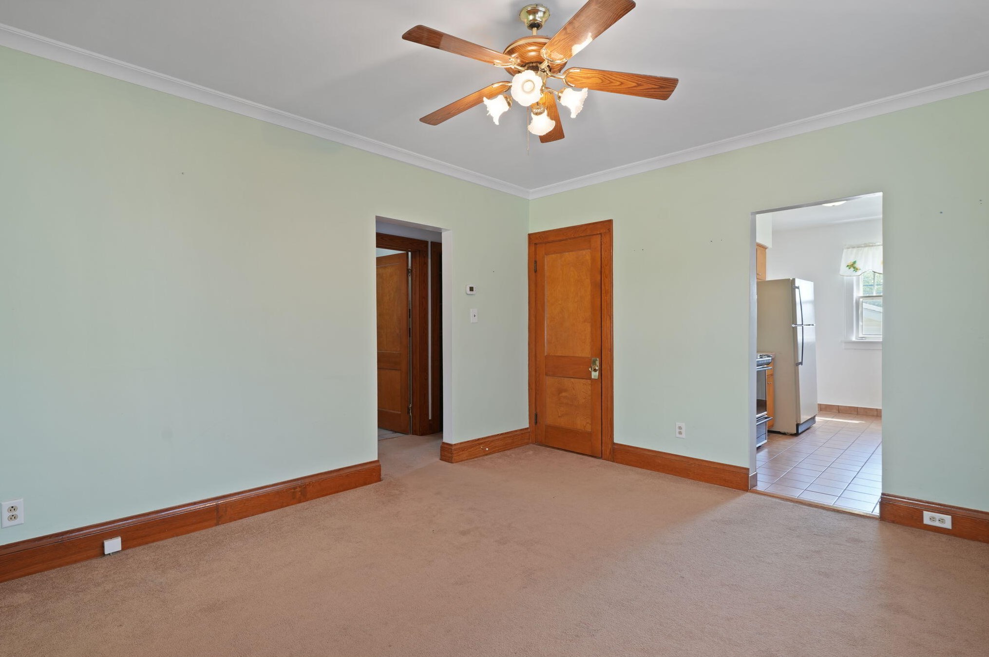 6917 38 Ave, Kenosha WI 53158-4117 exterior