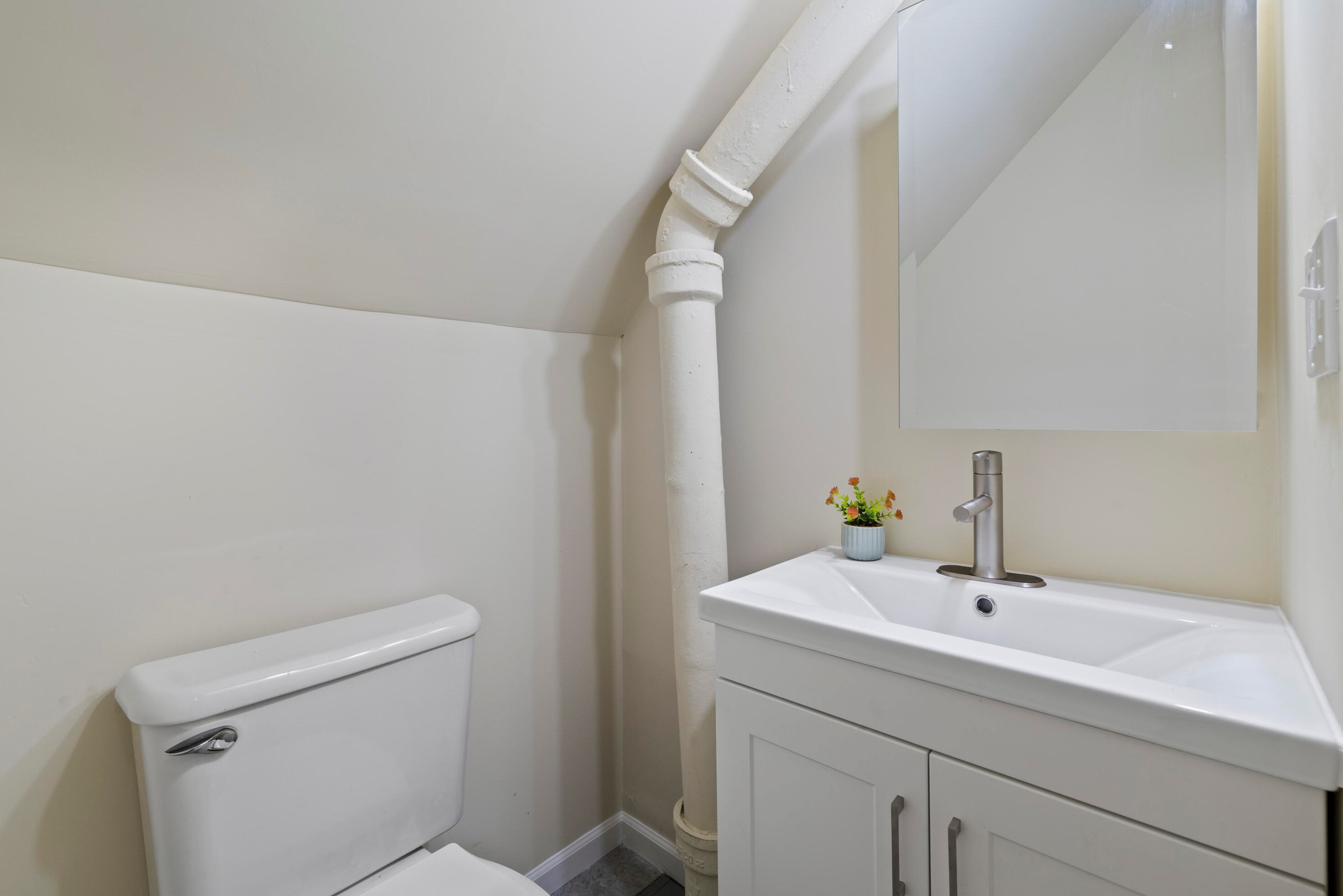 2824 36, Milwaukee WI 53210-1924 exterior