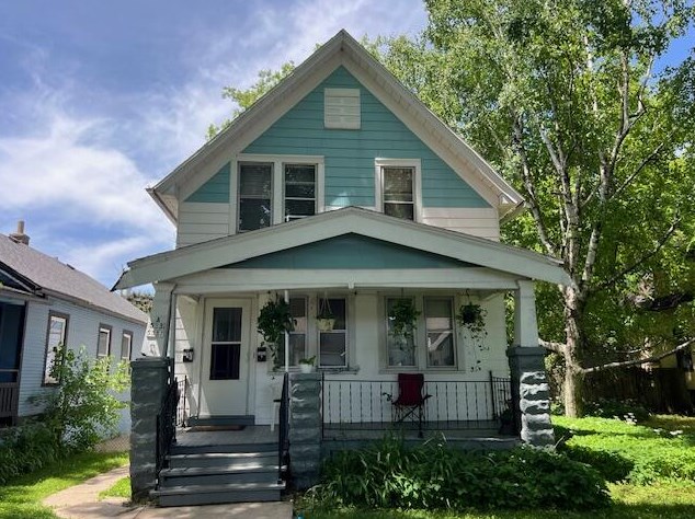 5337 38th St, Milwaukee, WI 53209-4736