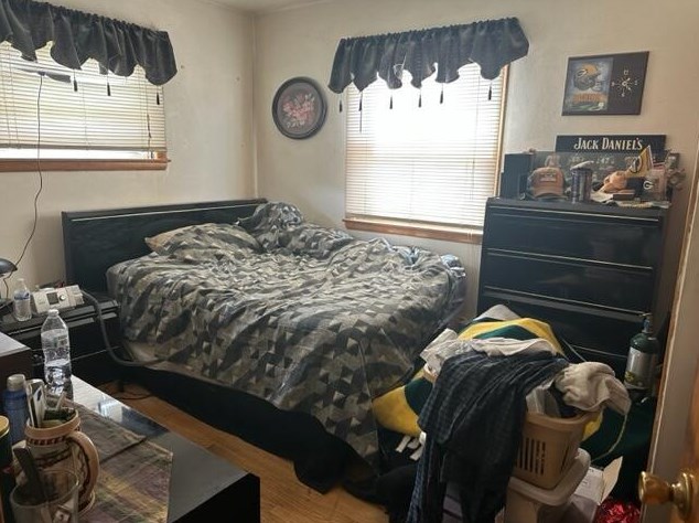 3641 76, Milwaukee WI 53220-1725 exterior