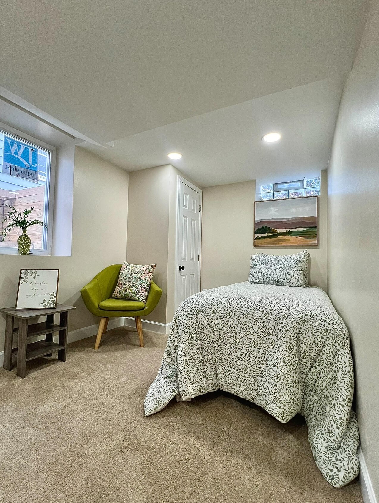 3826 81, Milwaukee WI 53220-1019 exterior