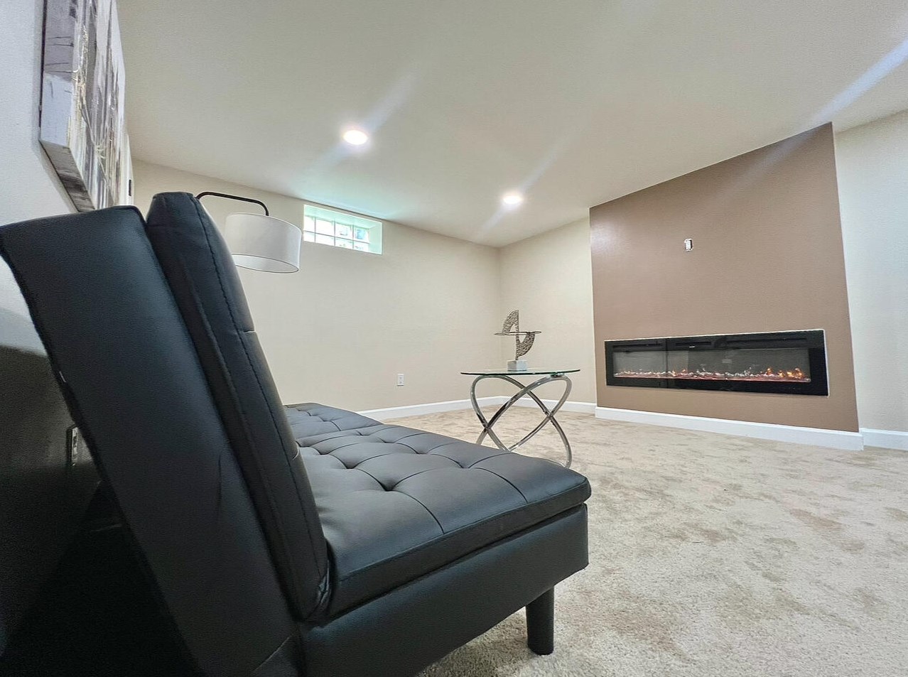 3826 81, Milwaukee WI 53220-1019 exterior