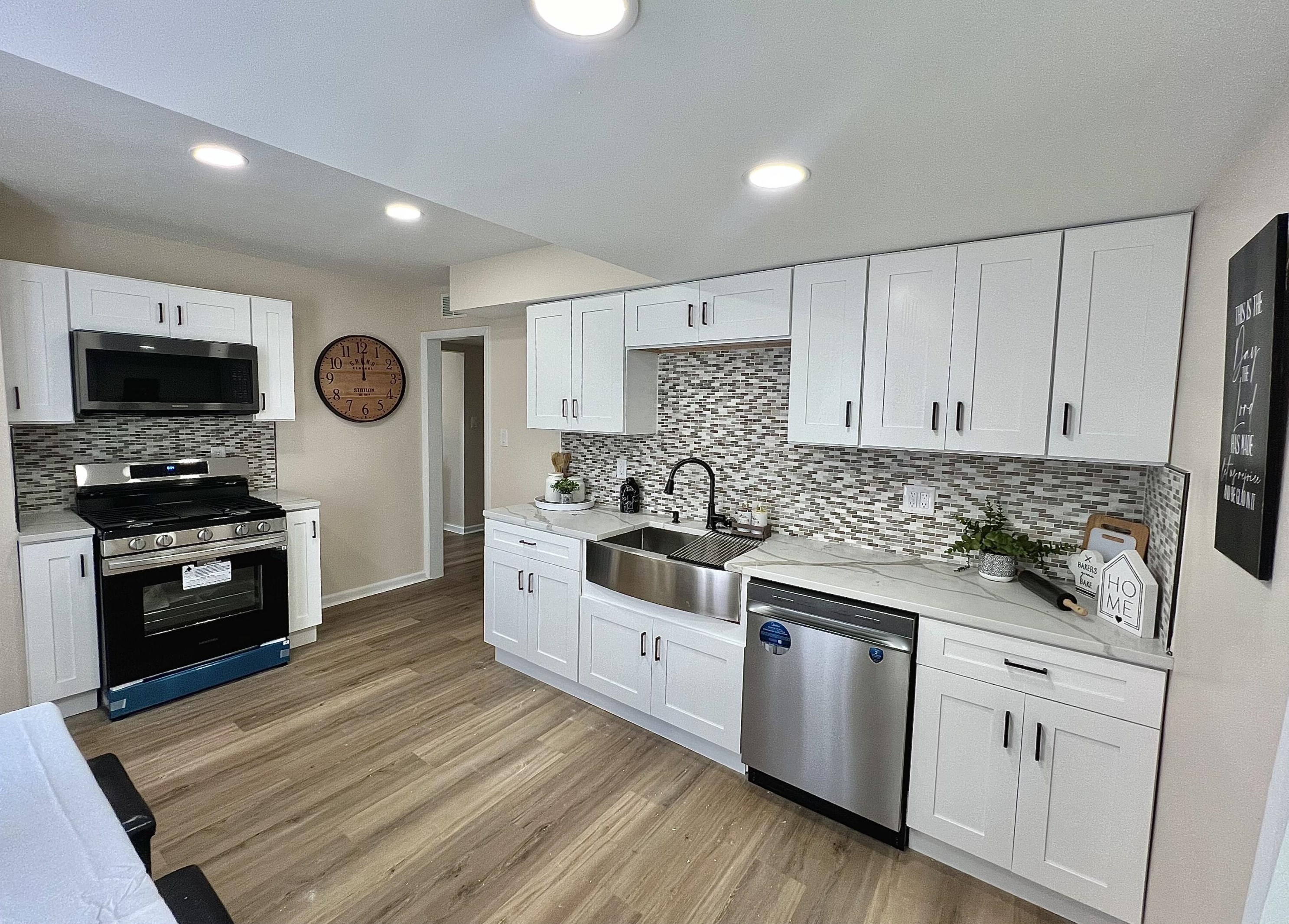 3826 81, Milwaukee WI 53220-1019 exterior