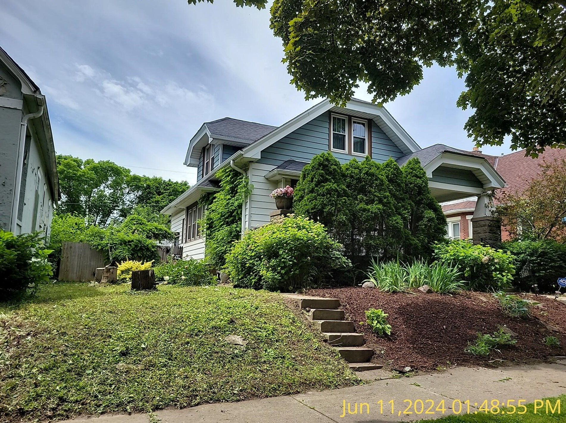 5561 N 39th St, Milwaukee, WI 53209